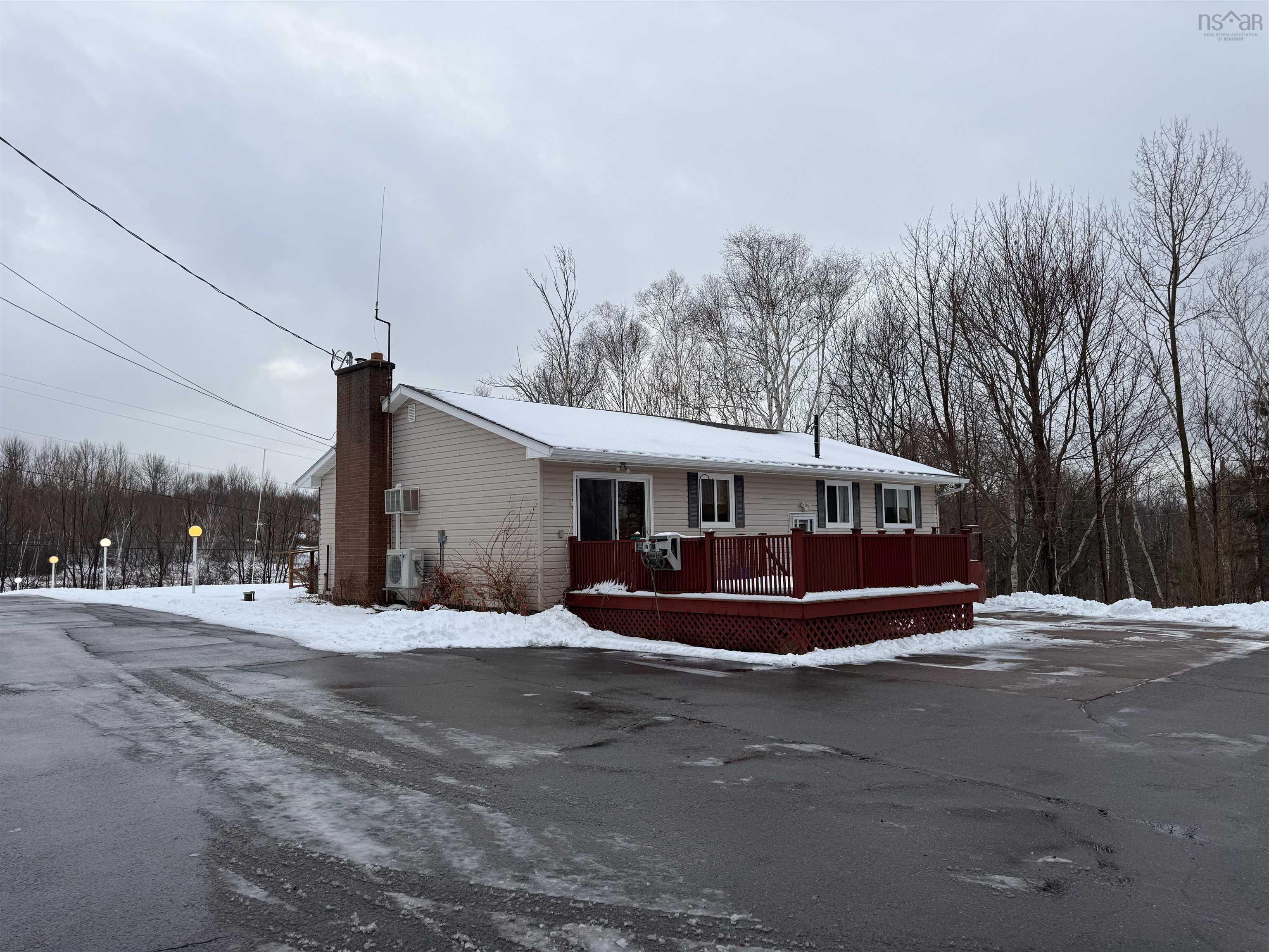 $549,900.00: 5469 Little Harbour Road, Little Harbour