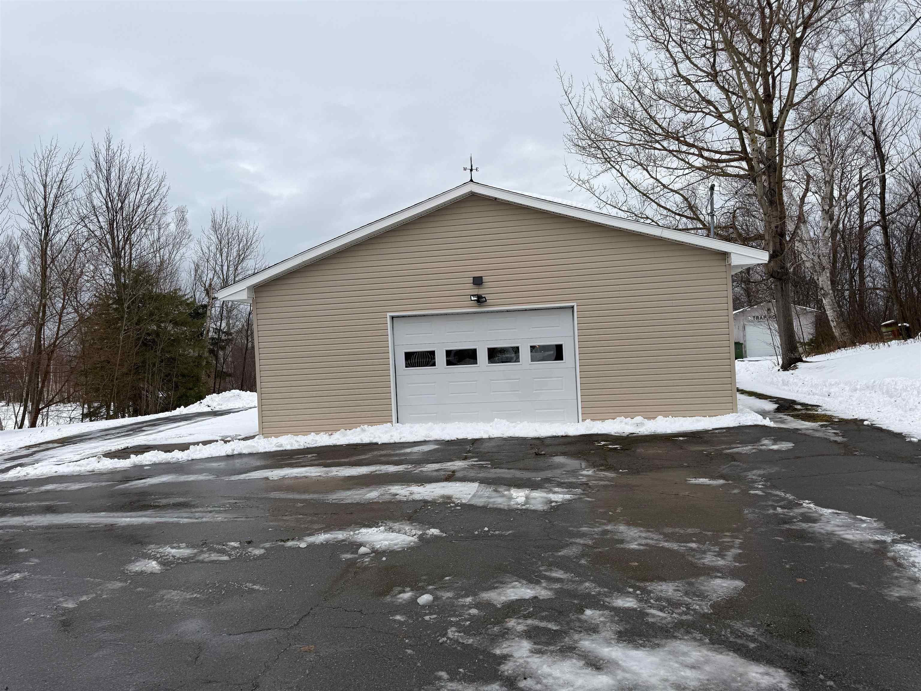 $549,900.00: 5469 Little Harbour Road, Little Harbour