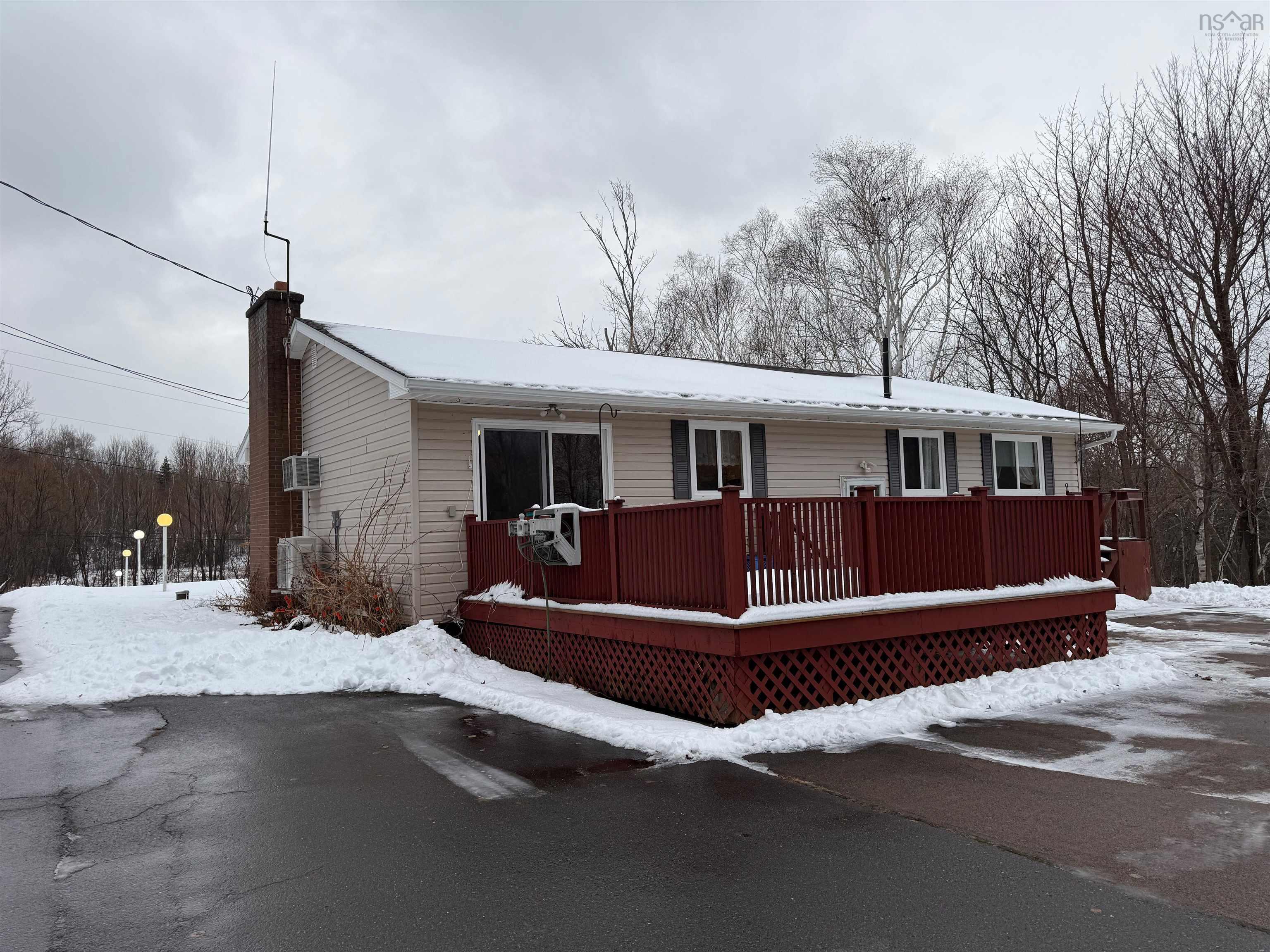 $549,900.00: 5469 Little Harbour Road, Little Harbour