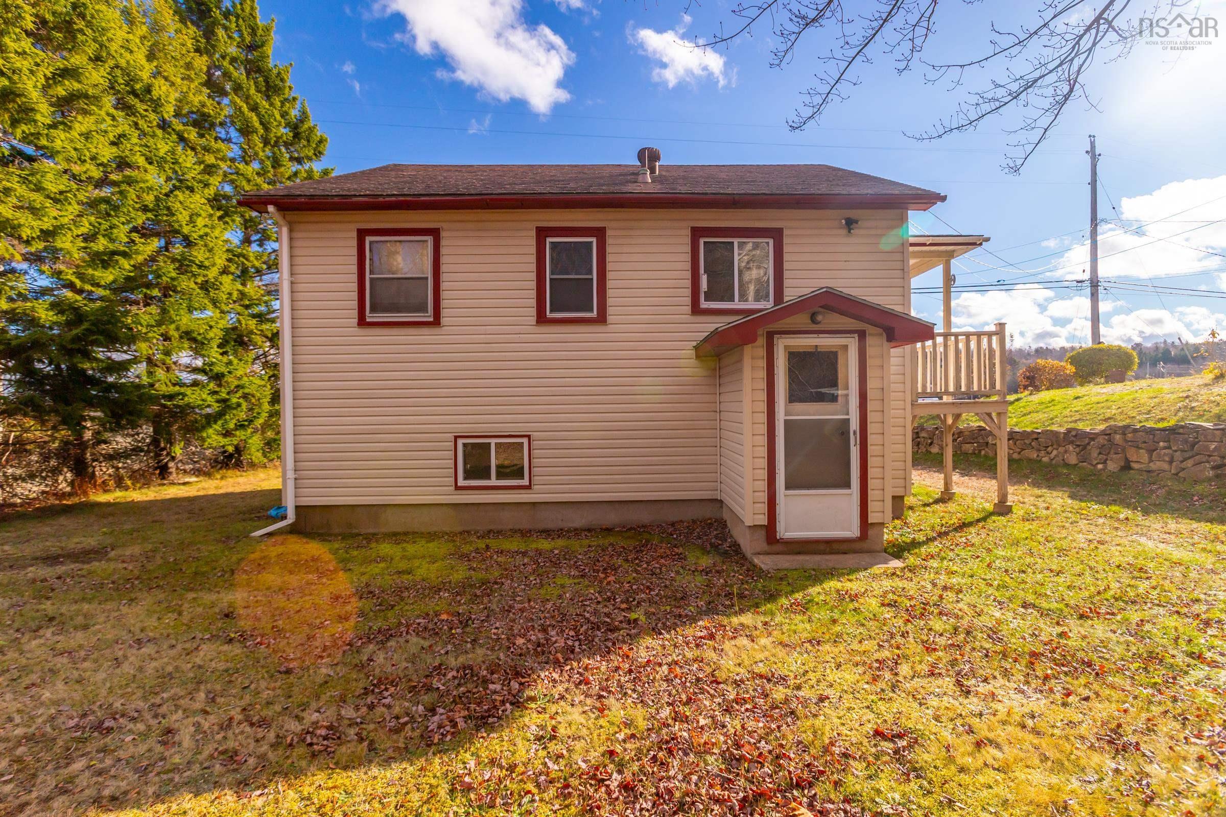 $175,000.00: 15 Shore Road, Digby