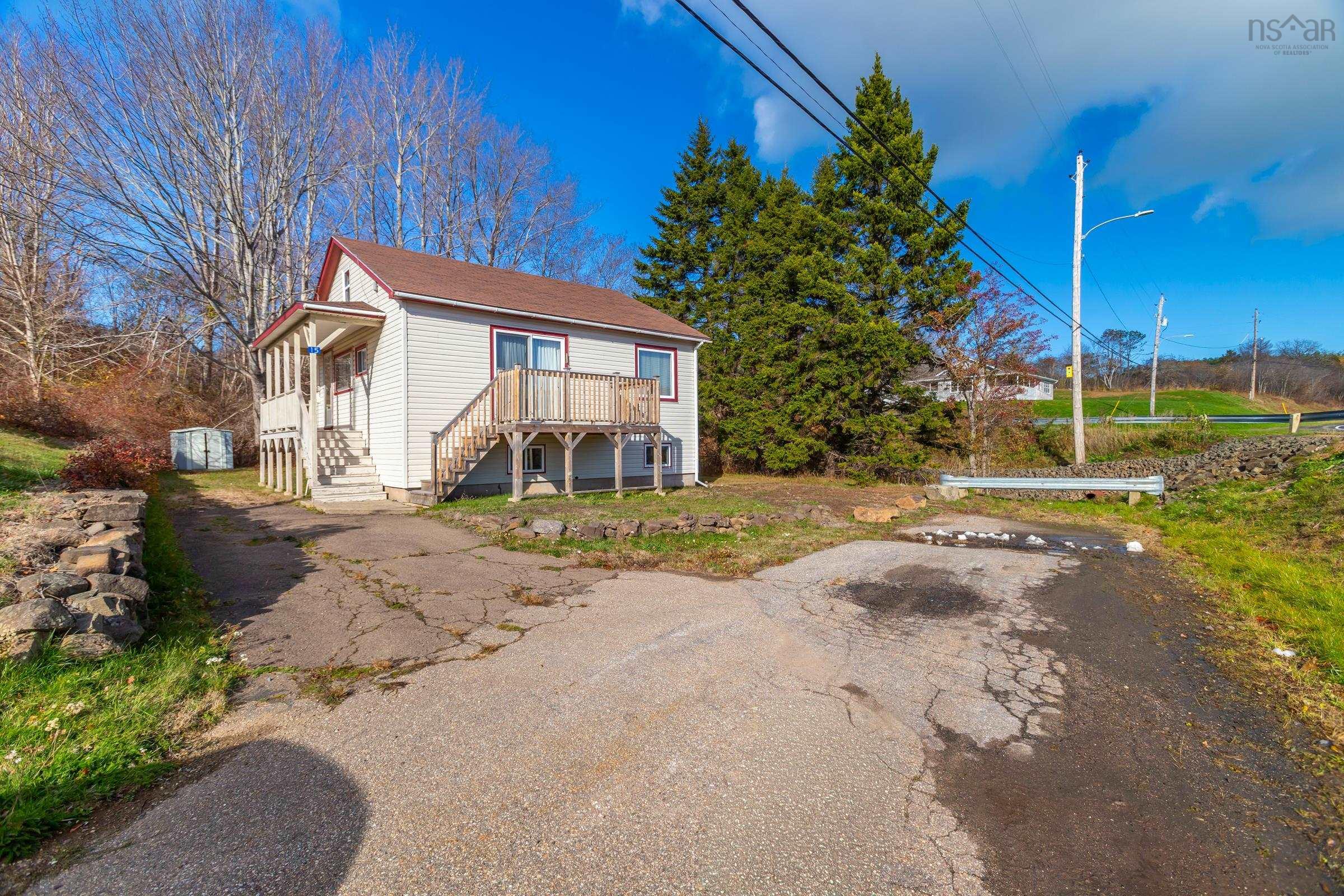 $175,000.00: 15 Shore Road, Digby