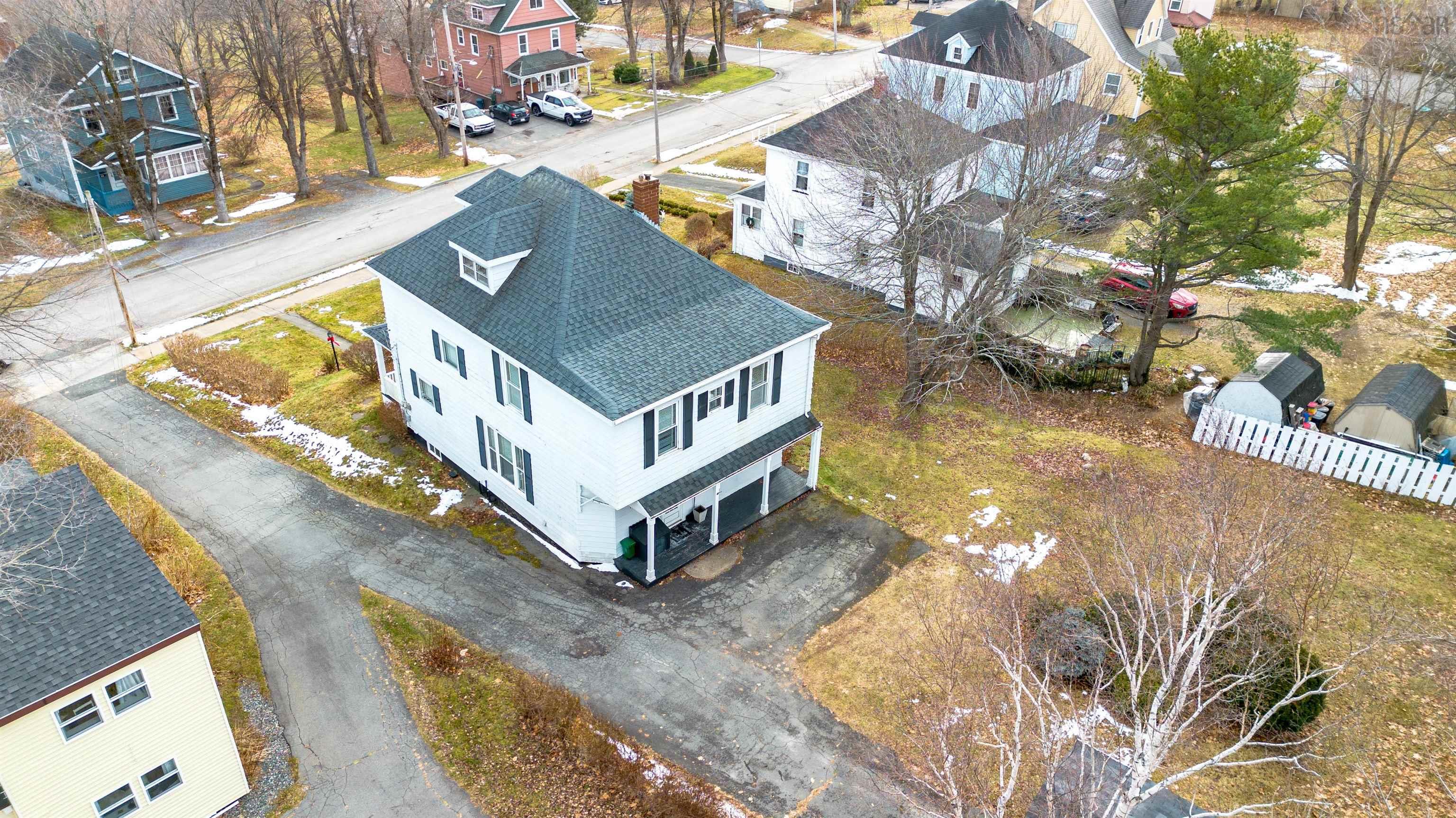 $335,000.00: 20 Brown Street, Sydney Mines