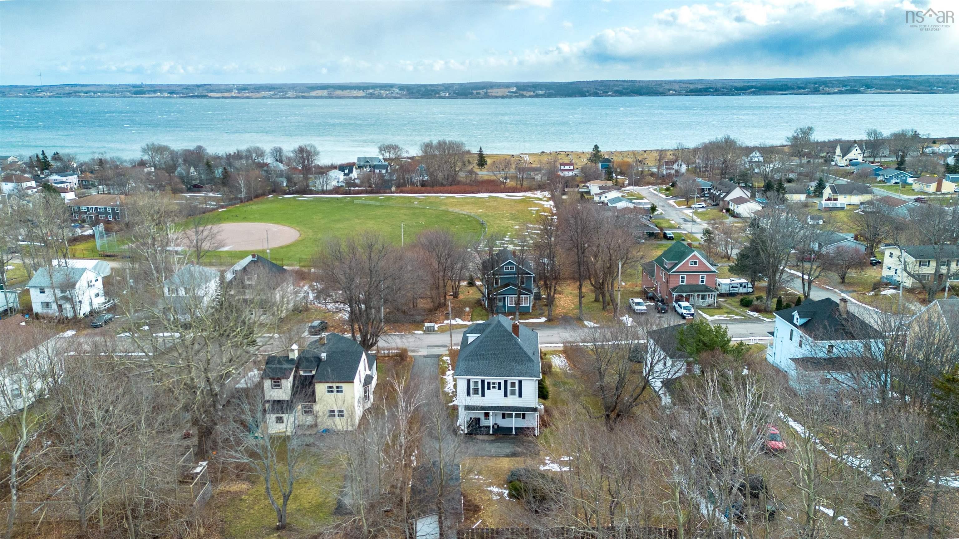 $335,000.00: 20 Brown Street, Sydney Mines