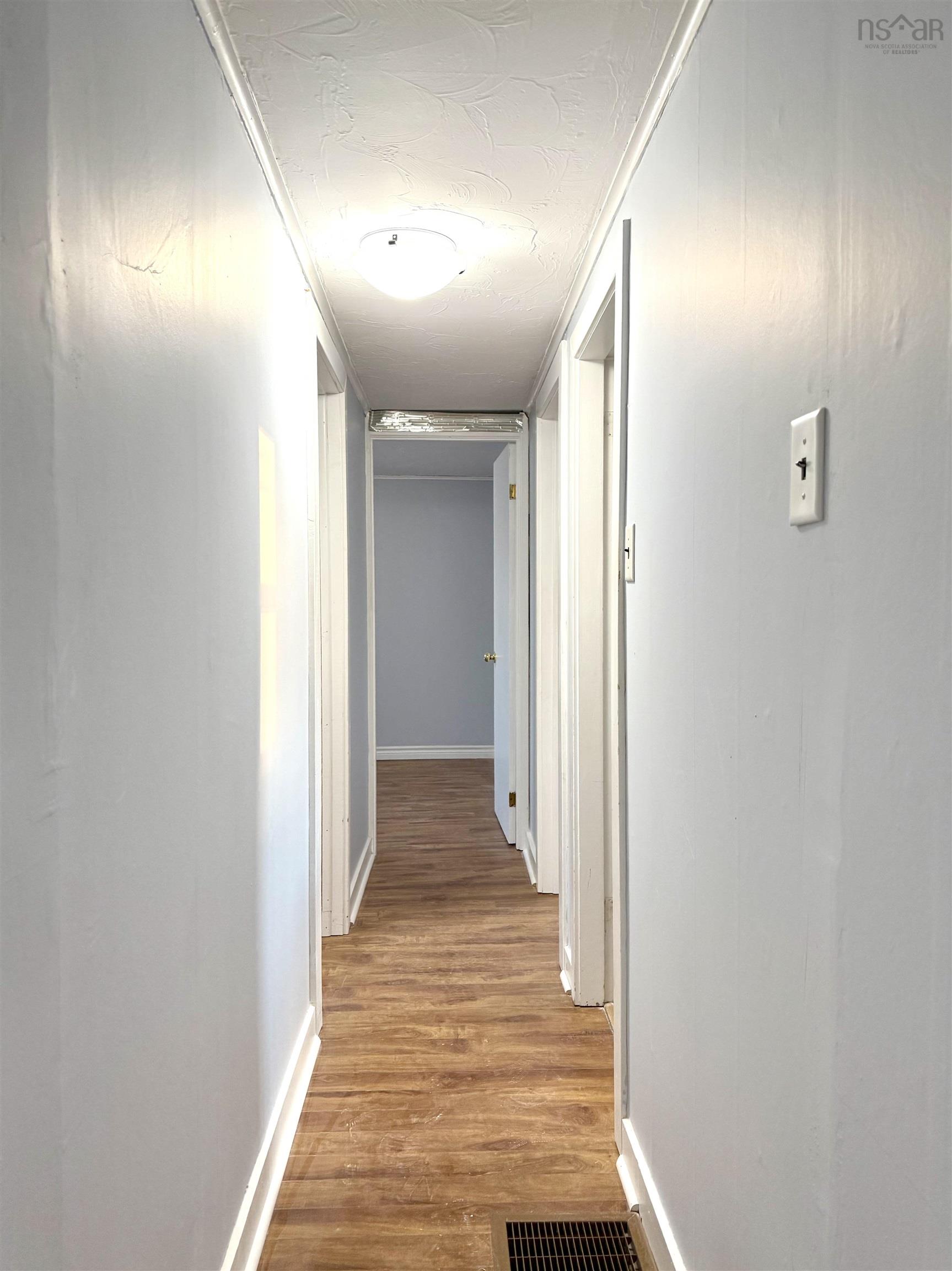 $264,900.00: 149 East Pleasant Street, Amherst