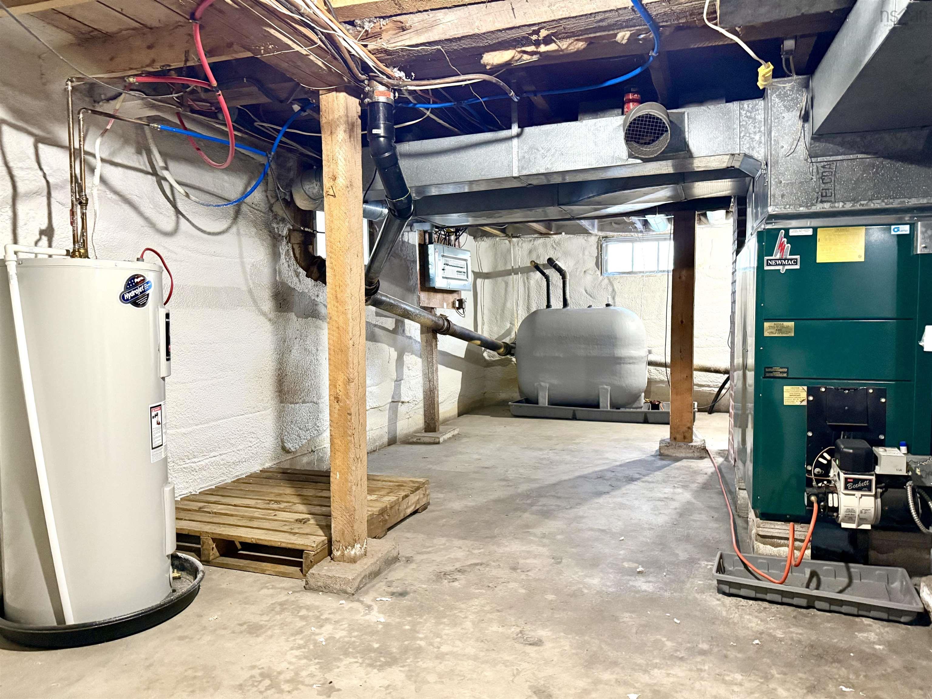 $264,900.00: 149 East Pleasant Street, Amherst