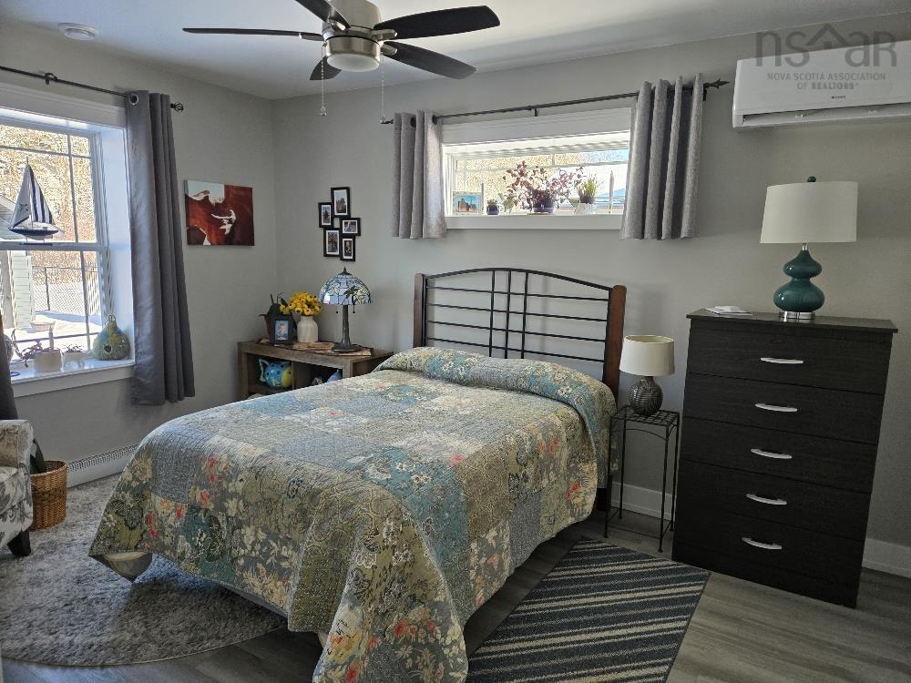 $389,900.00: 17 Riverview Drive, Murray Siding