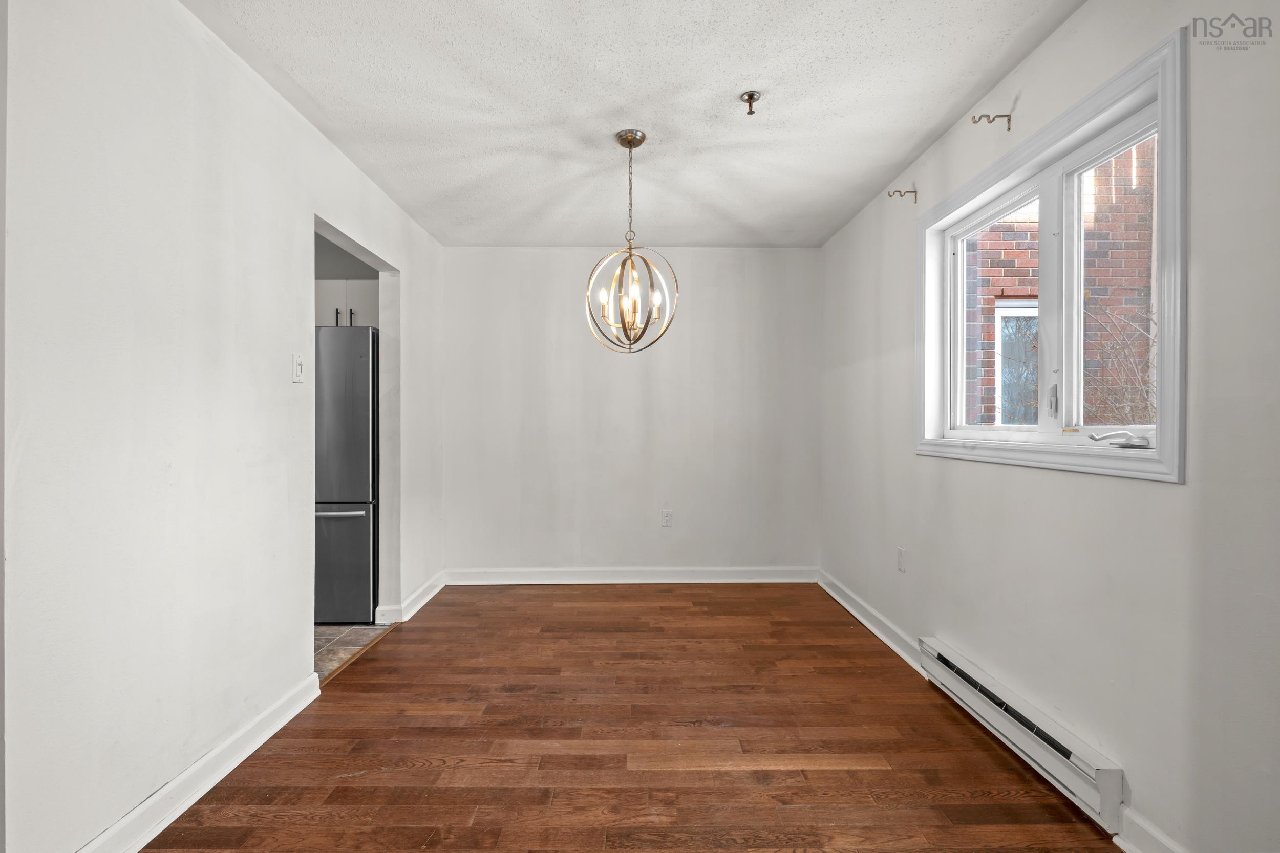 $349,900.00: 106 126 Farnham Gate Road, Halifax