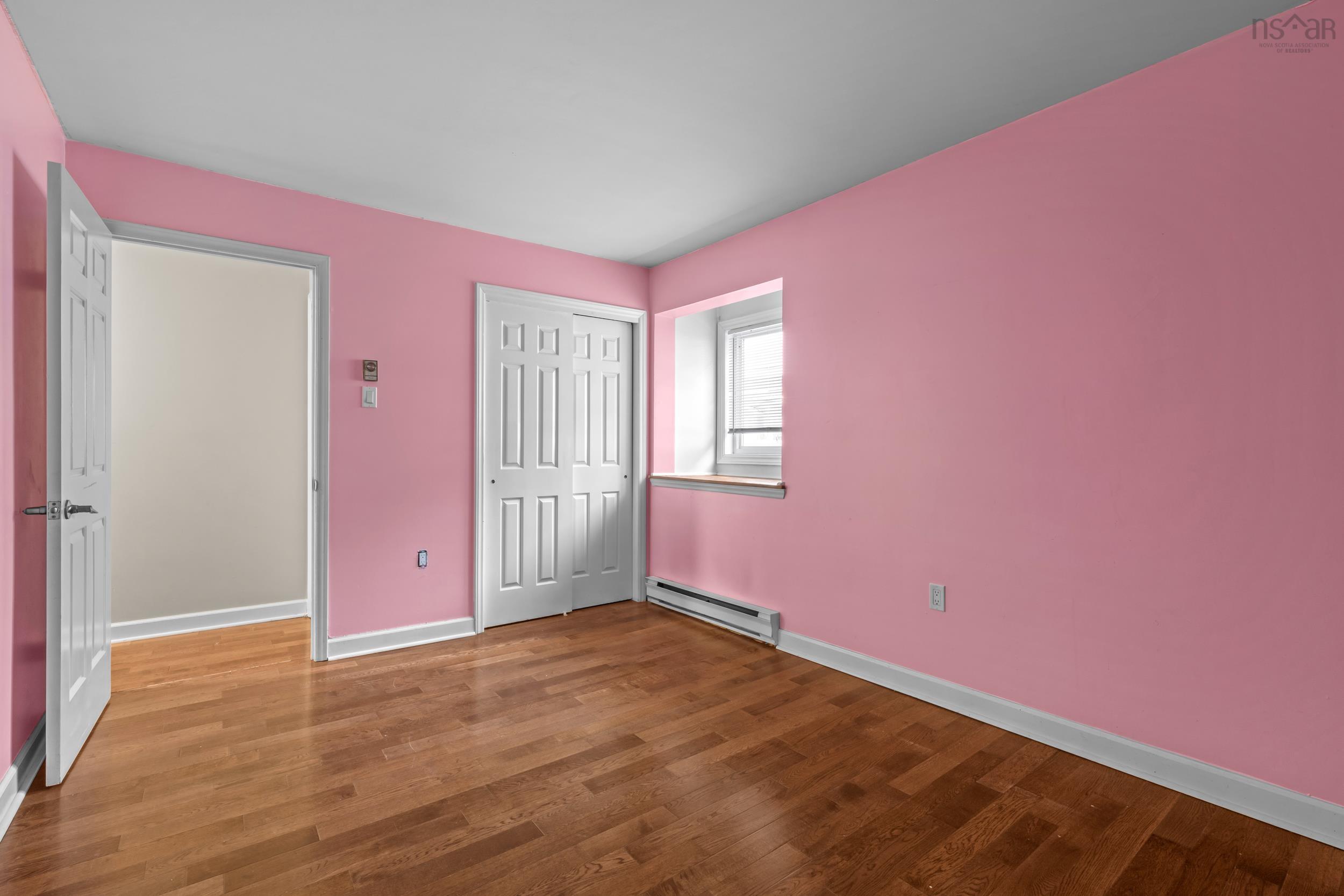 $349,900.00: 106 126 Farnham Gate Road, Halifax