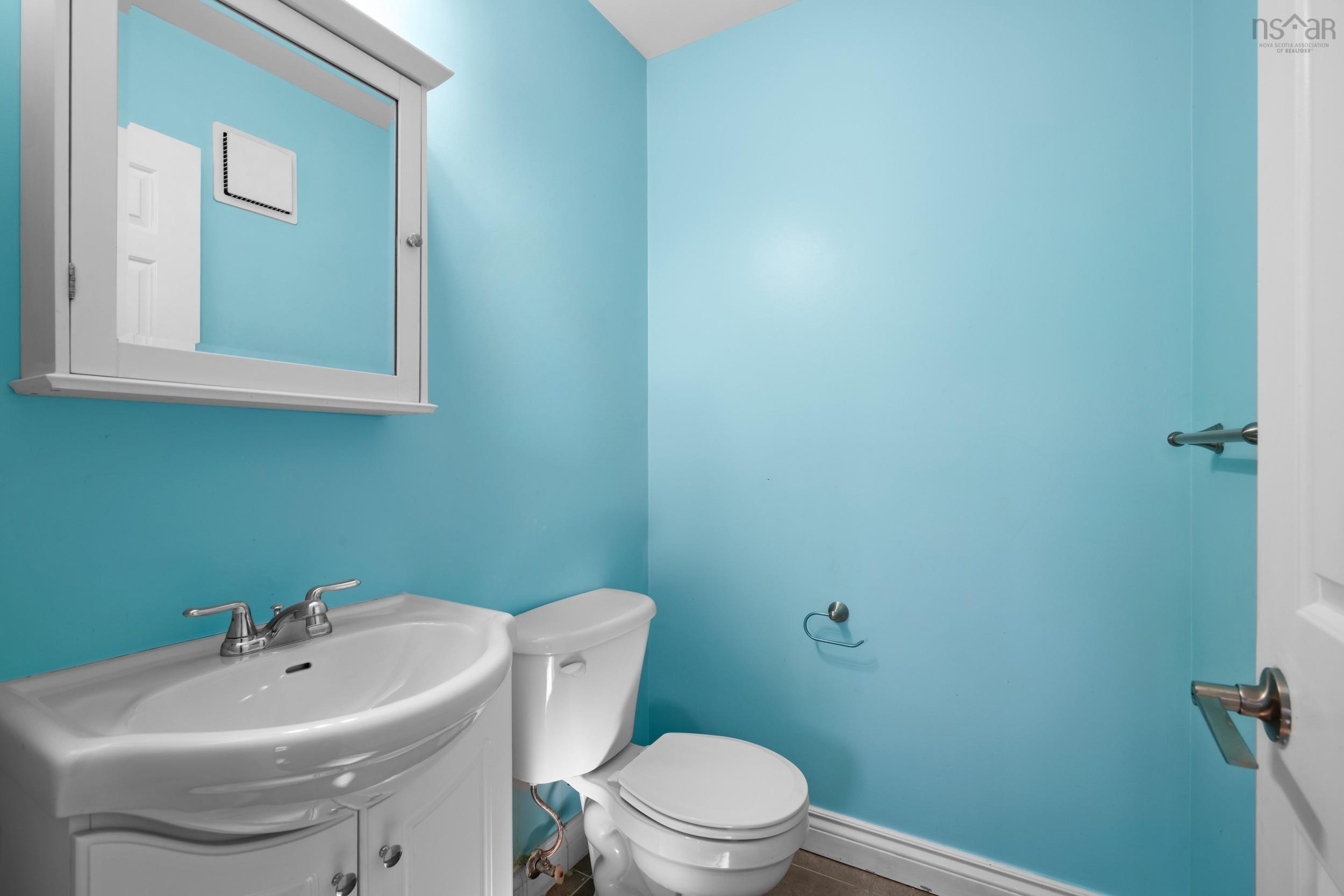 $349,900.00: 106 126 Farnham Gate Road, Halifax