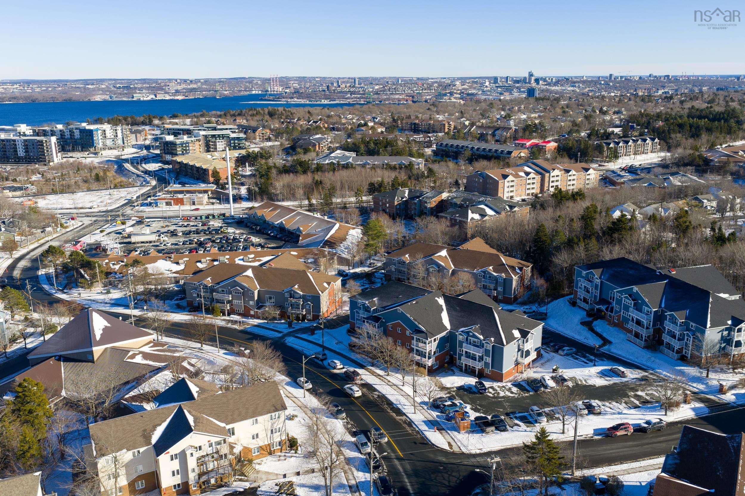 $349,900.00: 106 126 Farnham Gate Road, Halifax