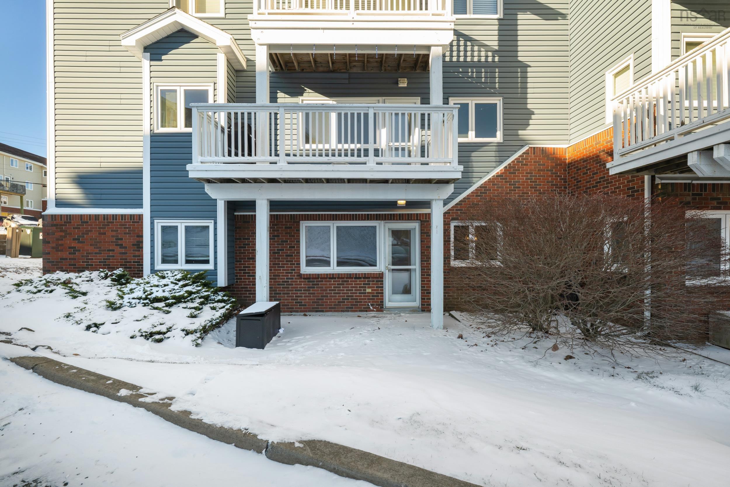 $349,900.00: 106 126 Farnham Gate Road, Halifax