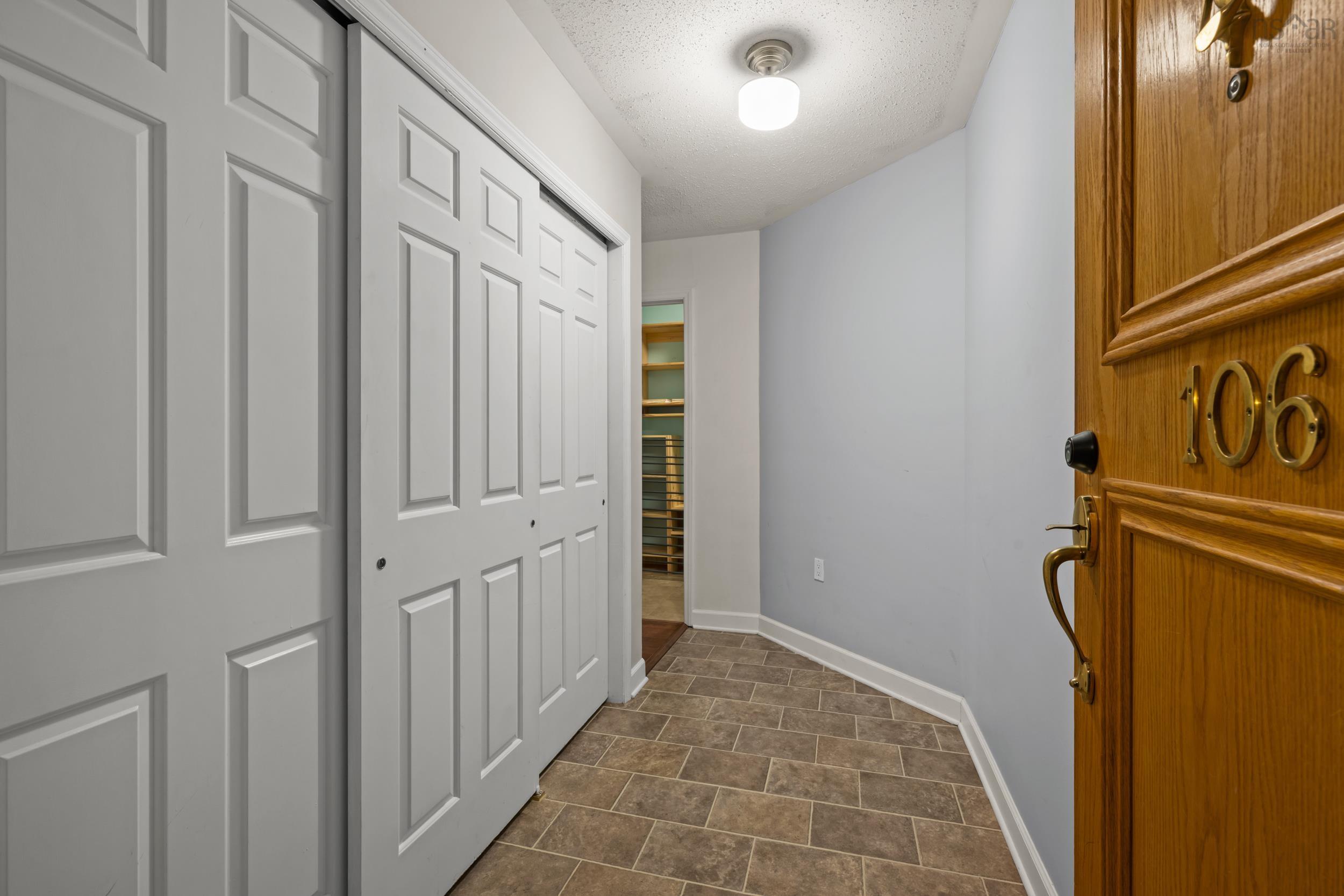 $349,900.00: 106 126 Farnham Gate Road, Halifax