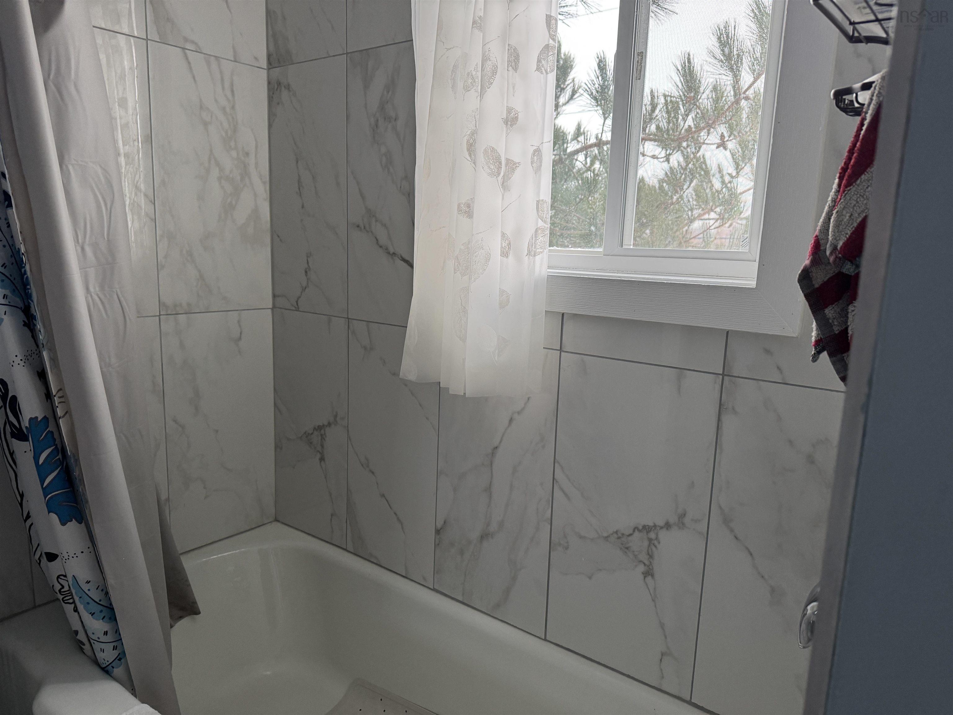 $179,000.00: 226 Main Street, Florence