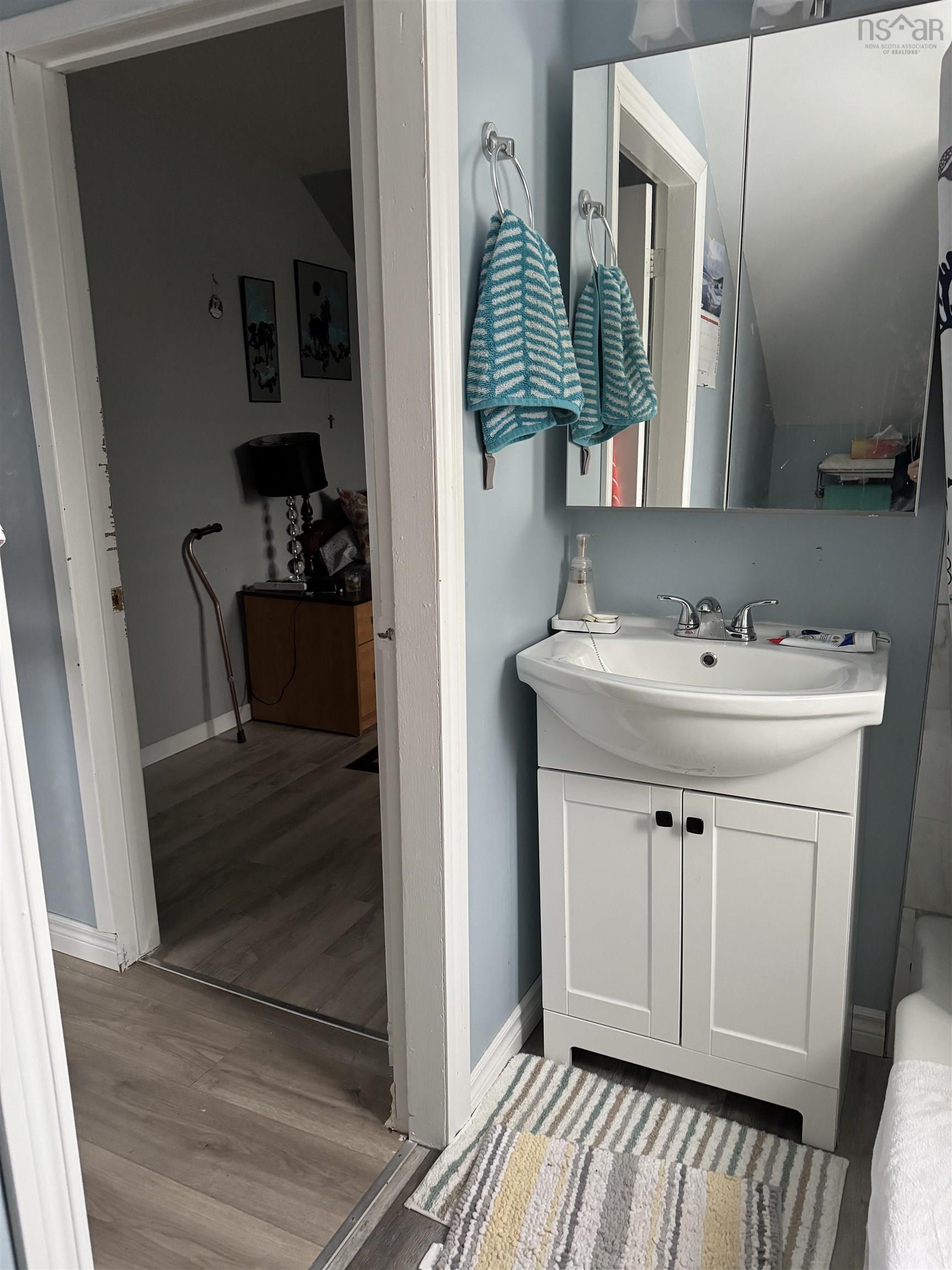 $179,000.00: 226 Main Street, Florence