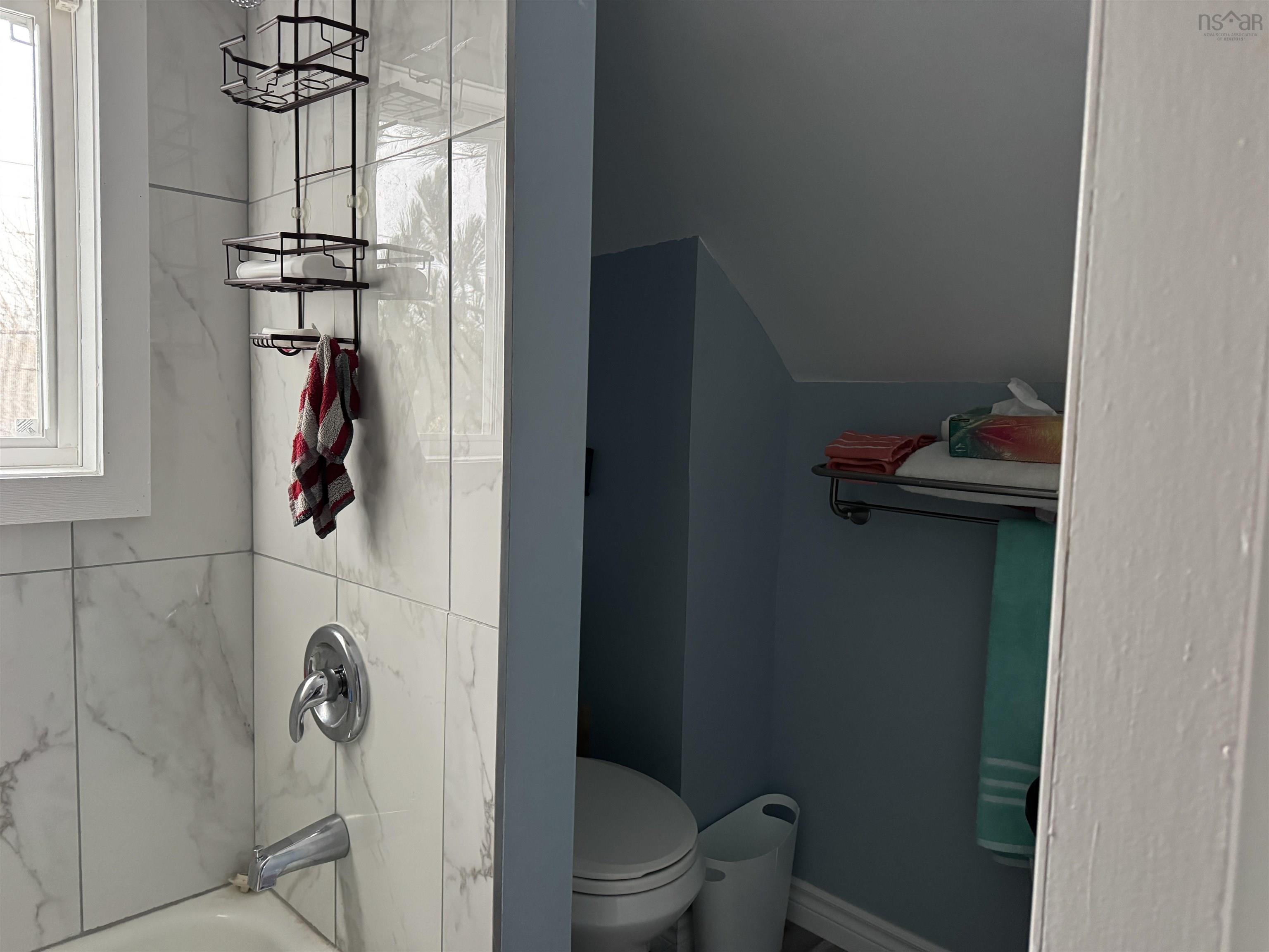 $179,000.00: 226 Main Street, Florence