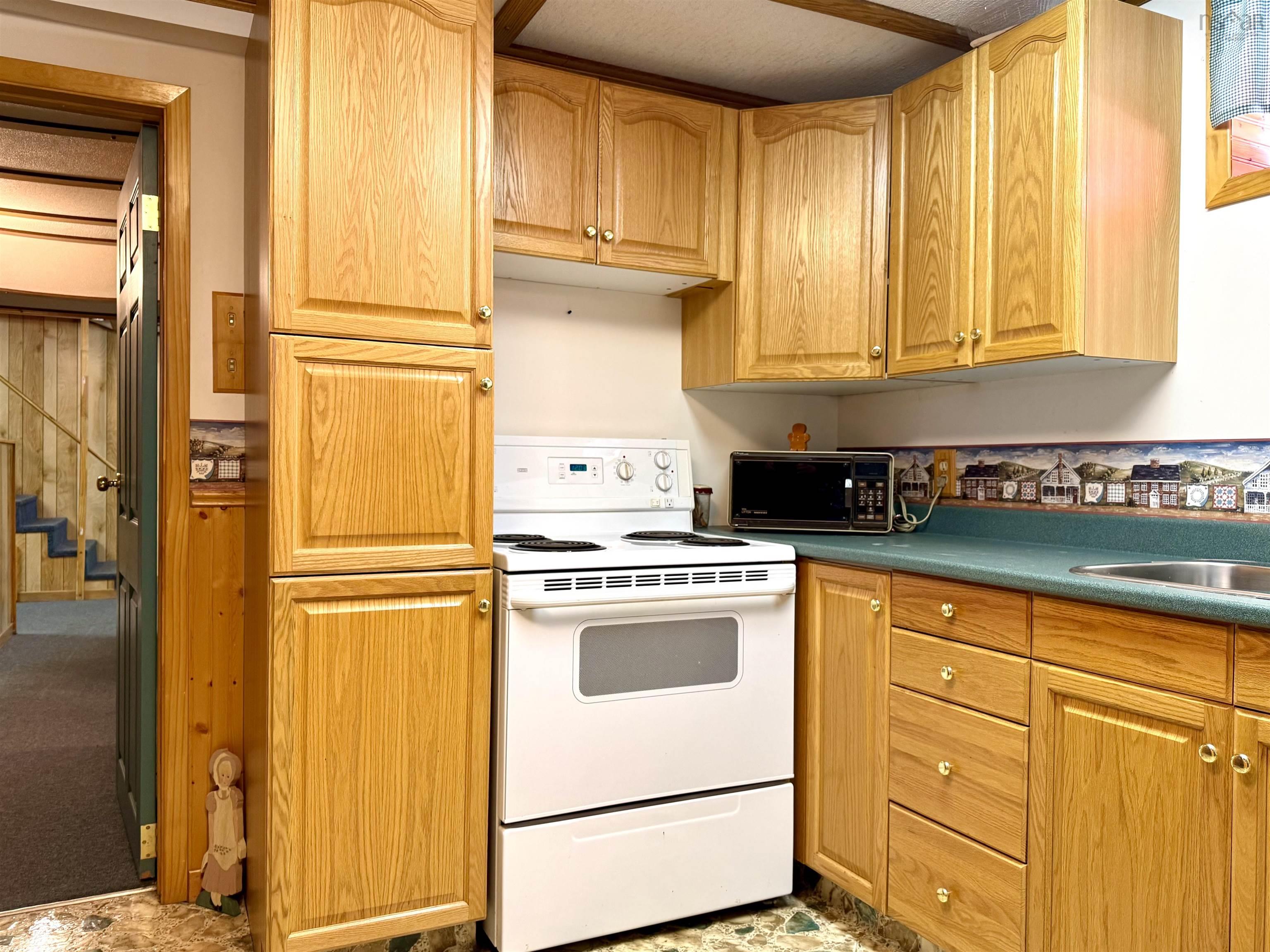 $329,000.00: 46 Cornwall Street, Amherst