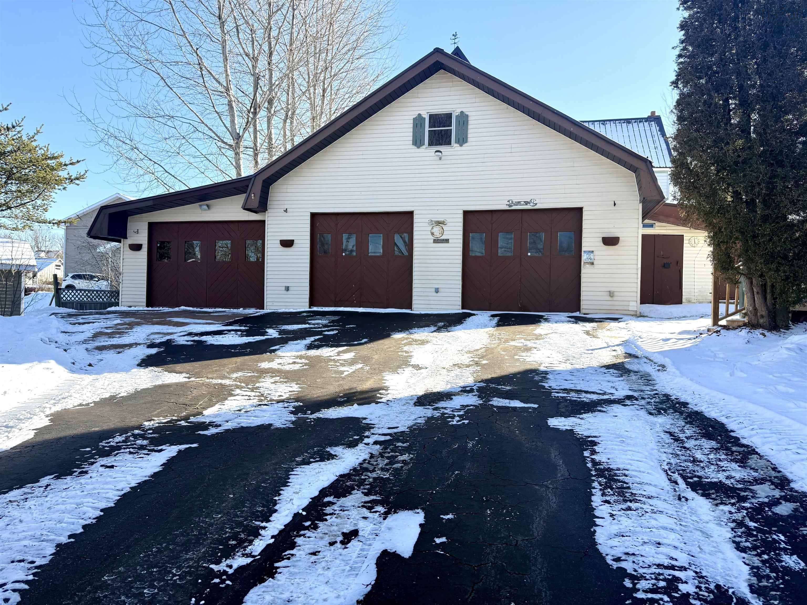 $329,000.00: 46 Cornwall Street, Amherst