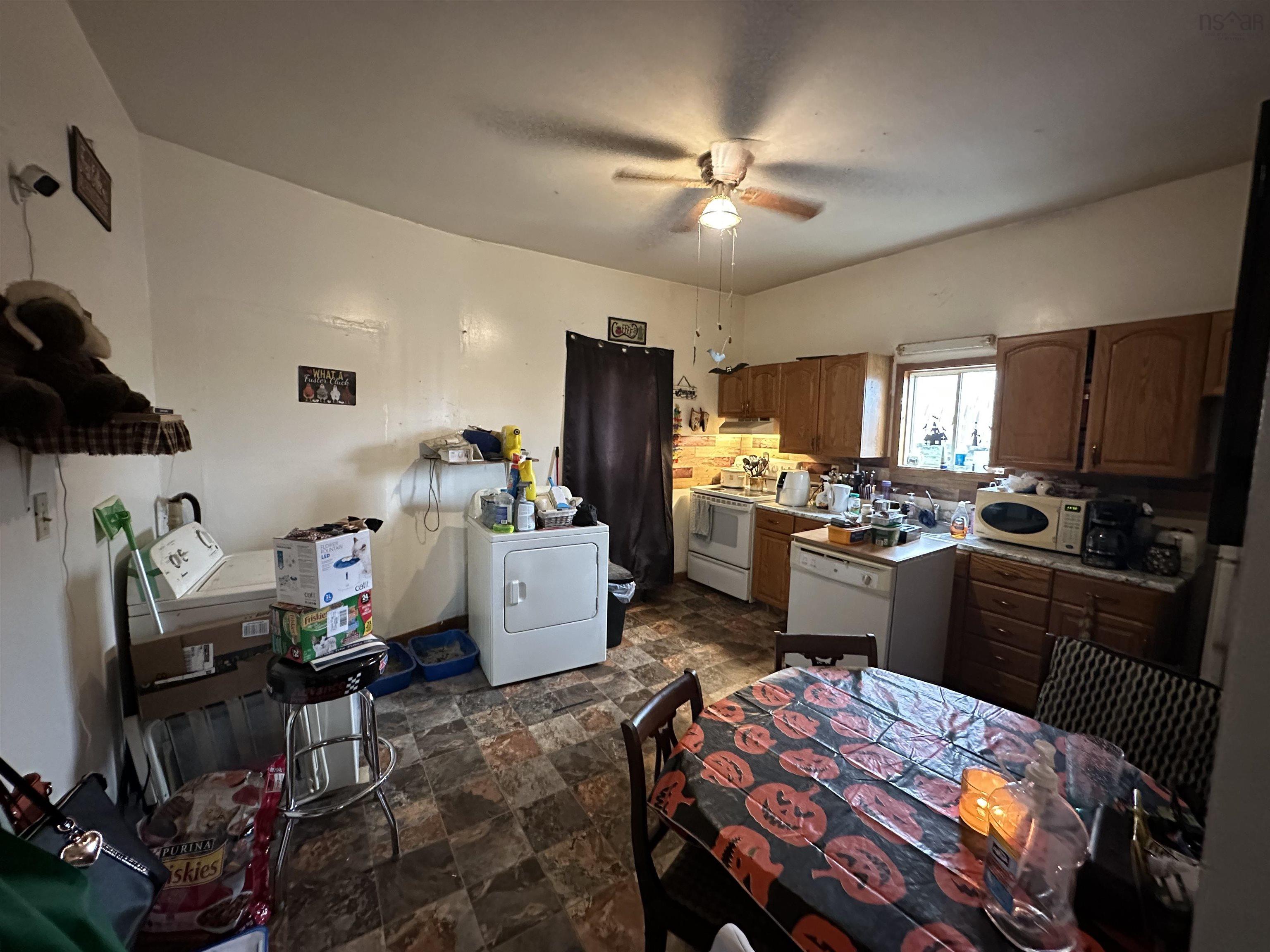 $229,000.00: 112-4 MacKay Street, Stellarton