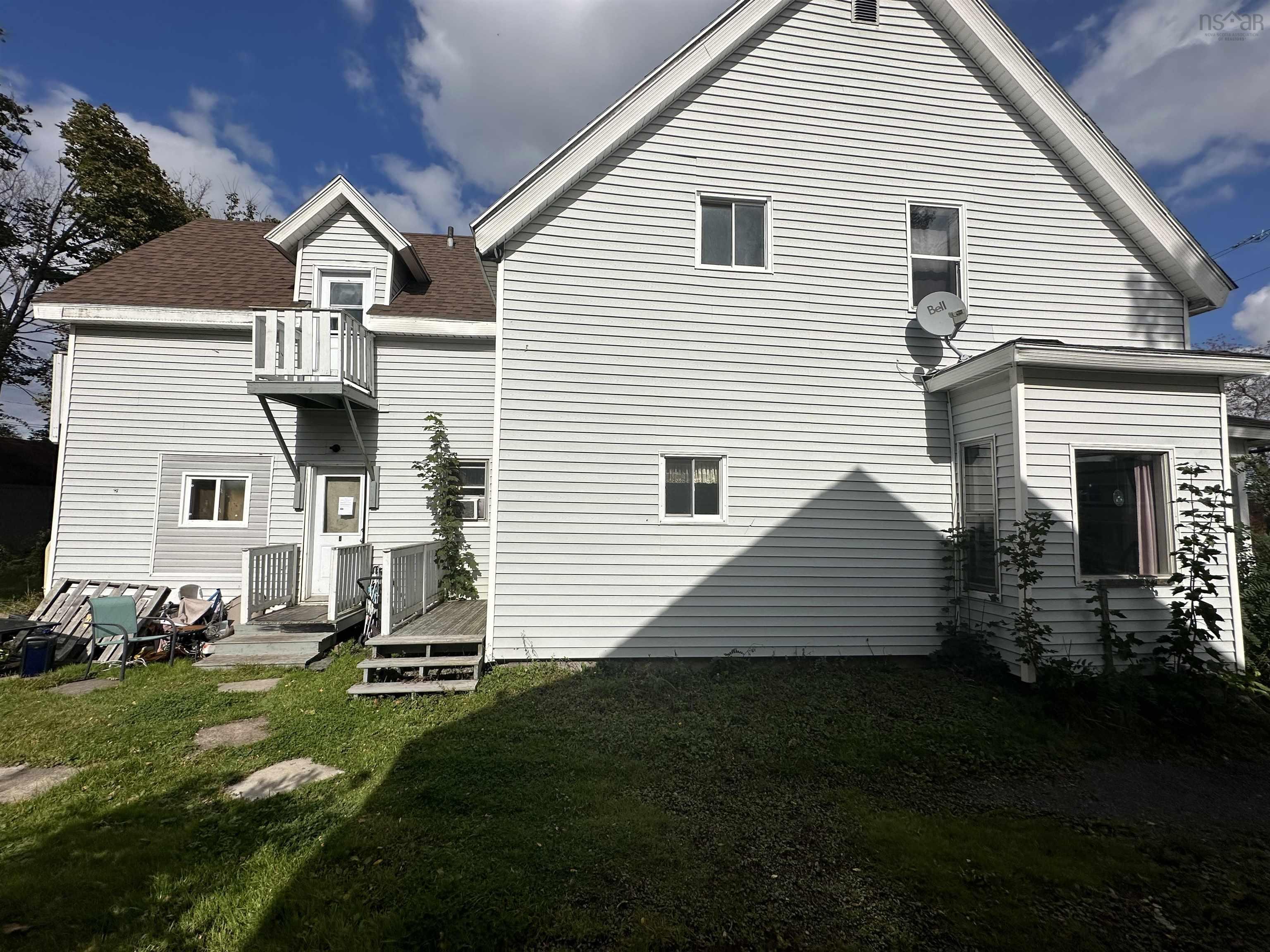 $229,000.00: 112-4 MacKay Street, Stellarton