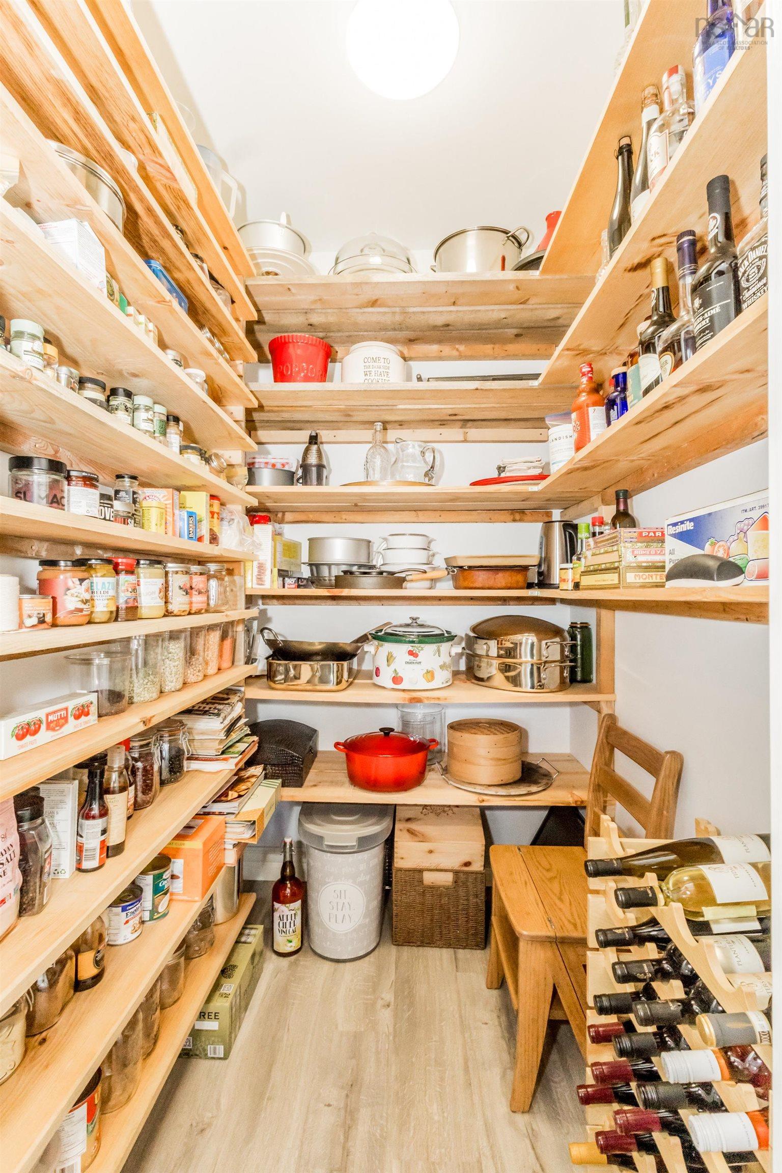 $699,000.00: 15 Hillcrest Avenue, Wolfville