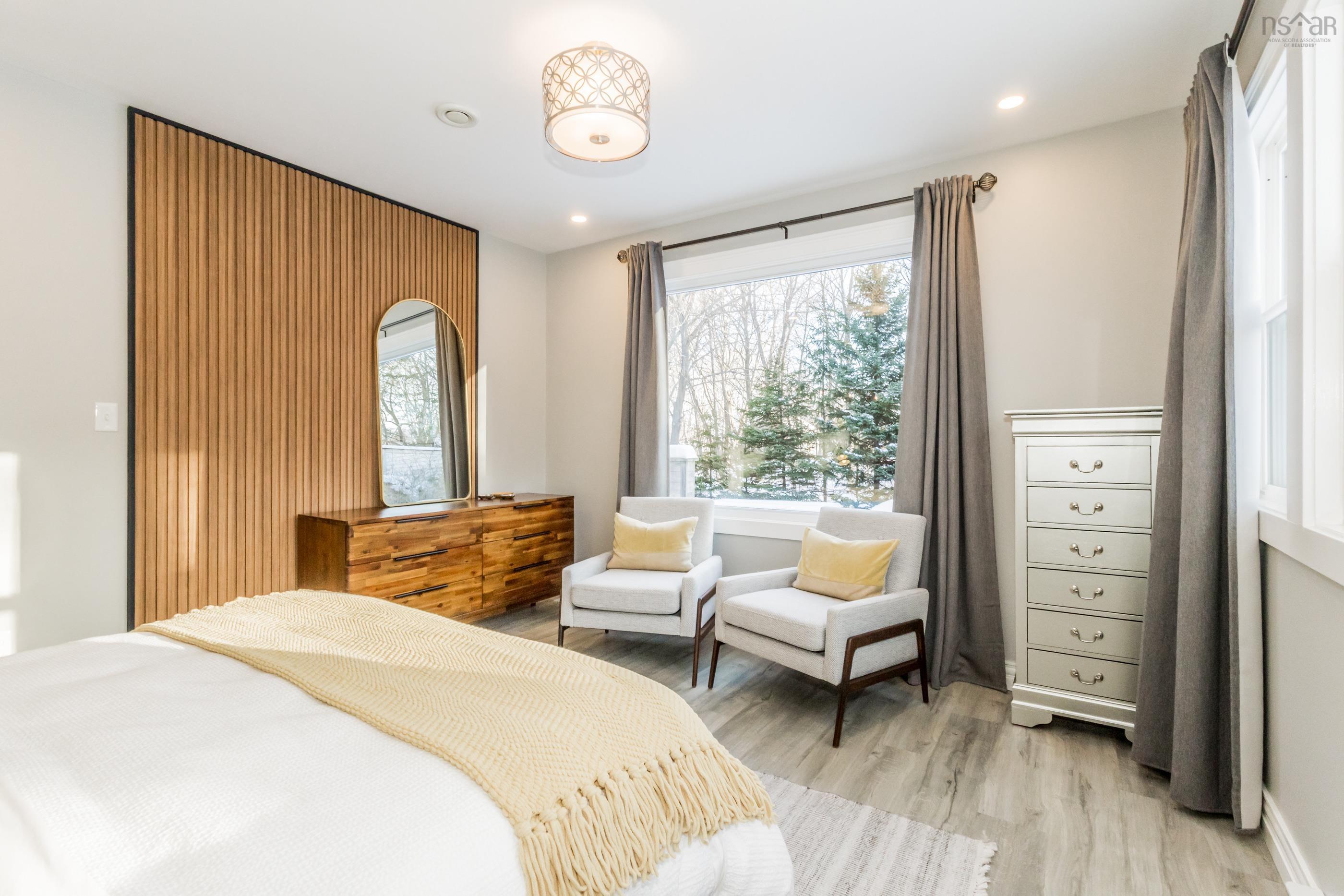 $699,000.00: 15 Hillcrest Avenue, Wolfville