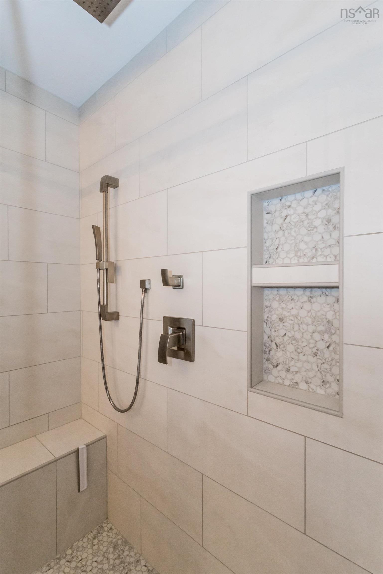 $699,000.00: 15 Hillcrest Avenue, Wolfville