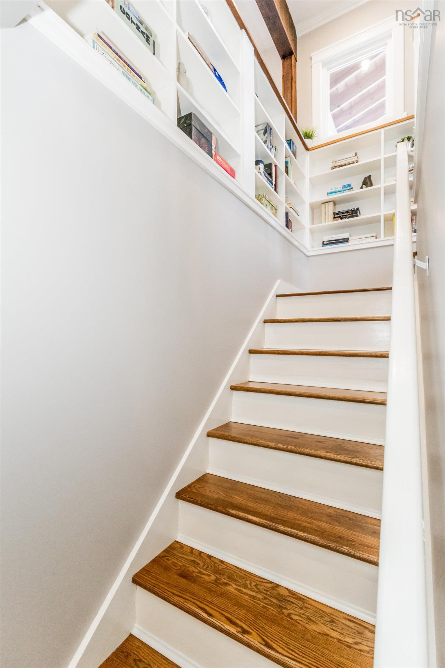 $699,000.00: 15 Hillcrest Avenue, Wolfville