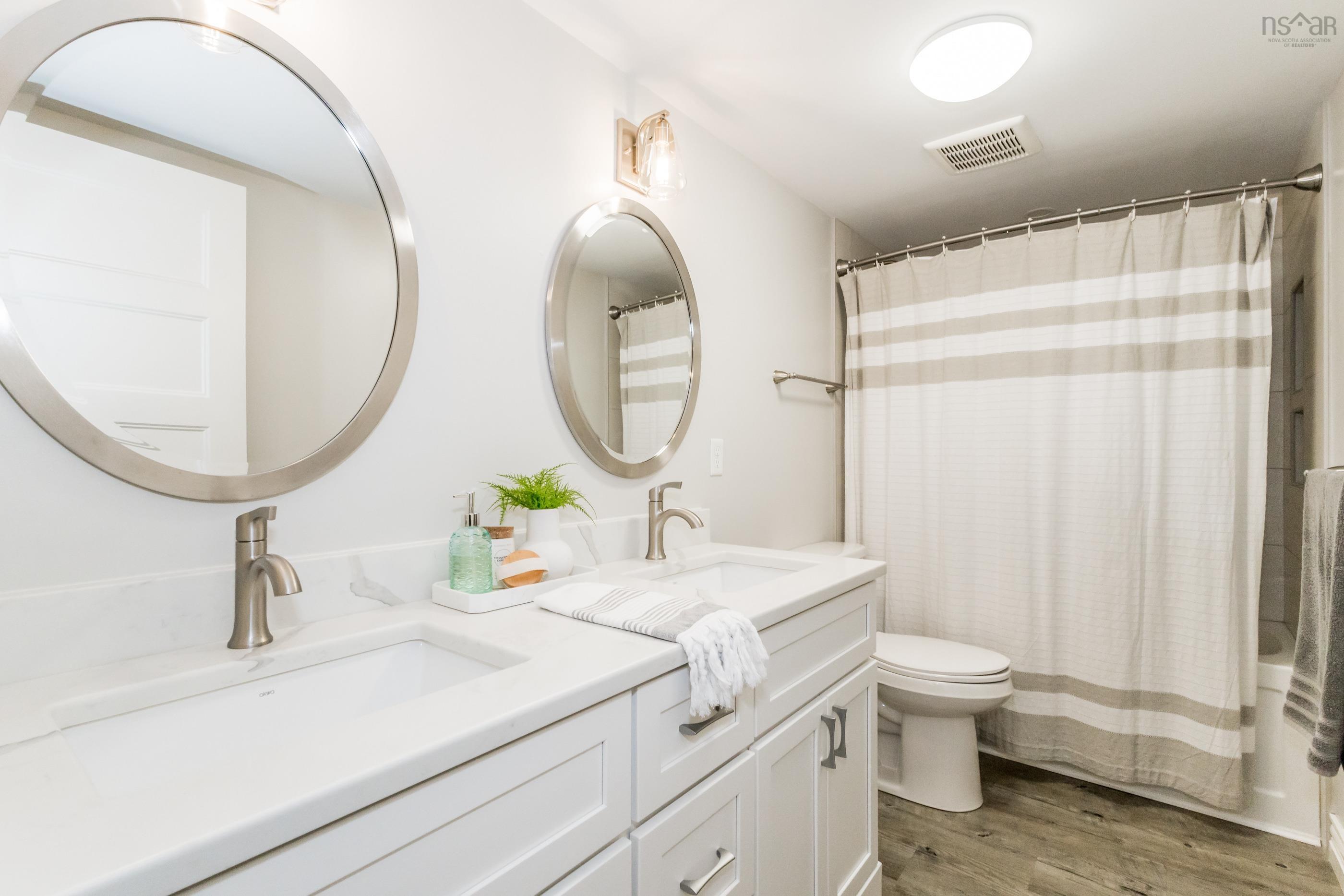 $699,000.00: 15 Hillcrest Avenue, Wolfville