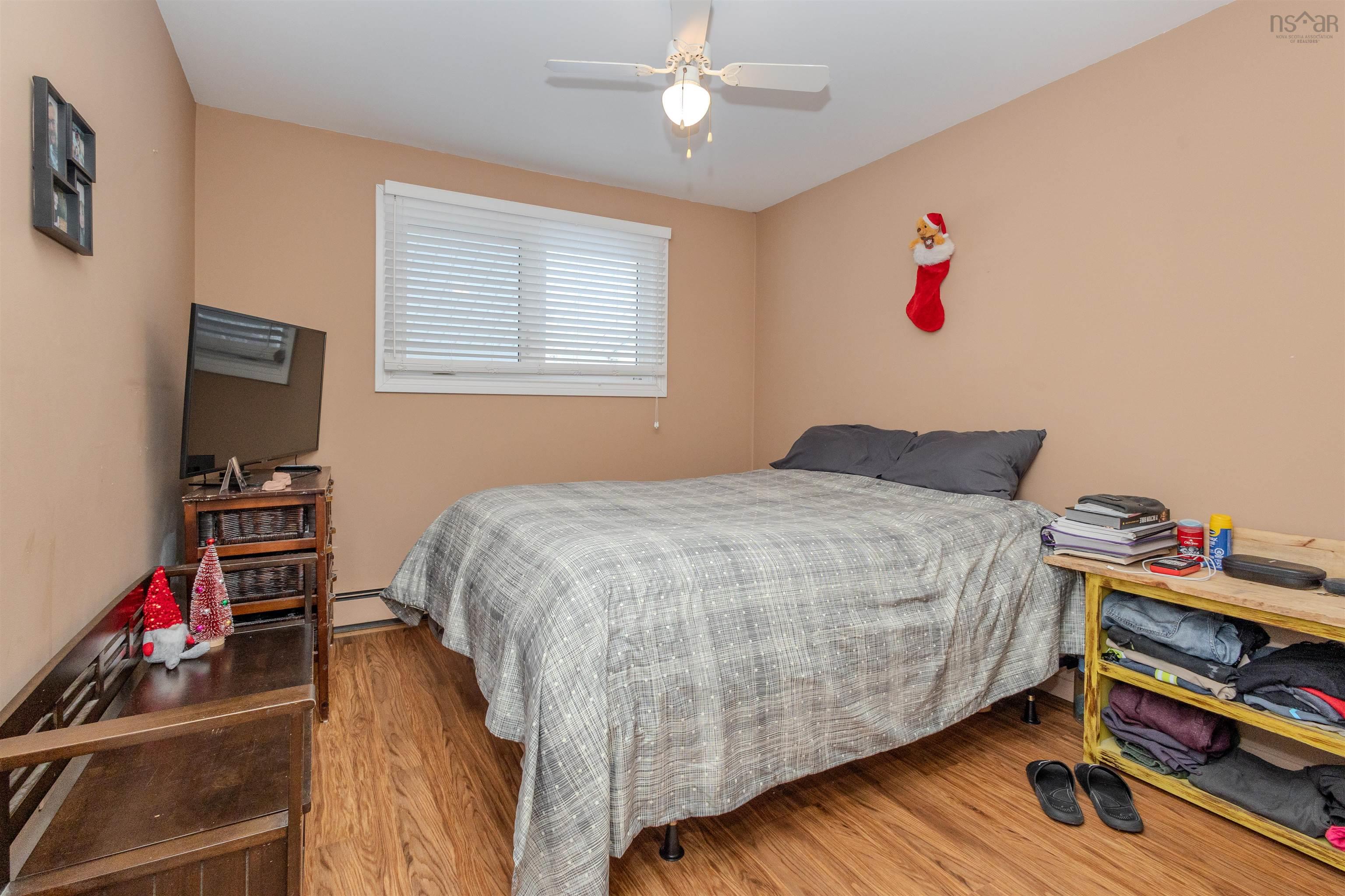 $325,000.00: 112 South Street, Glace Bay