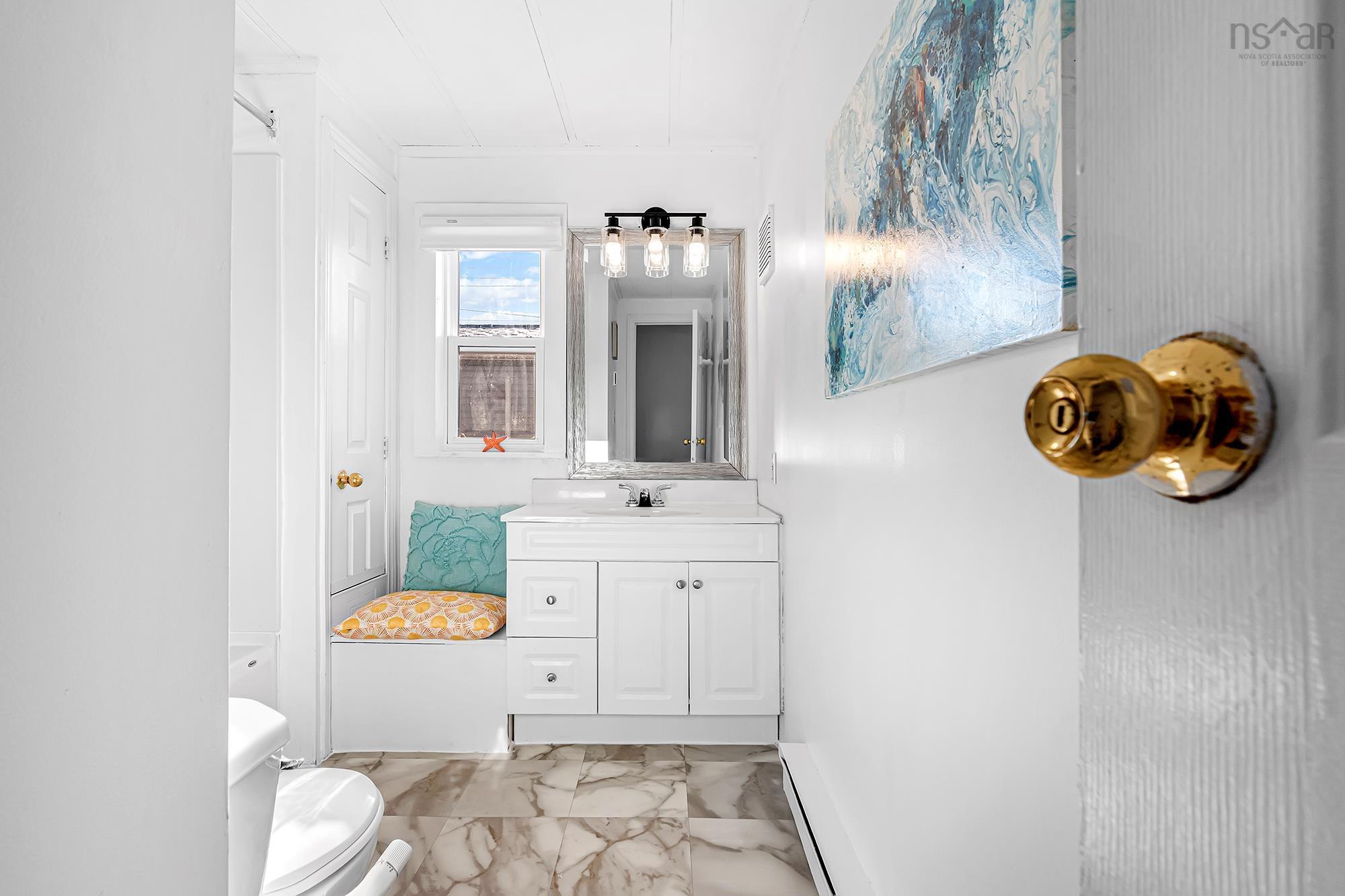 2 Cocoa Street, Dartmouth, NS (MLS 202529533)