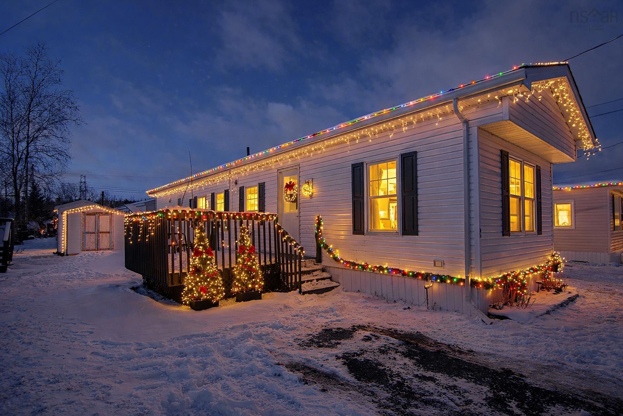 2 Cocoa Street, Dartmouth, NS (MLS 202529533)