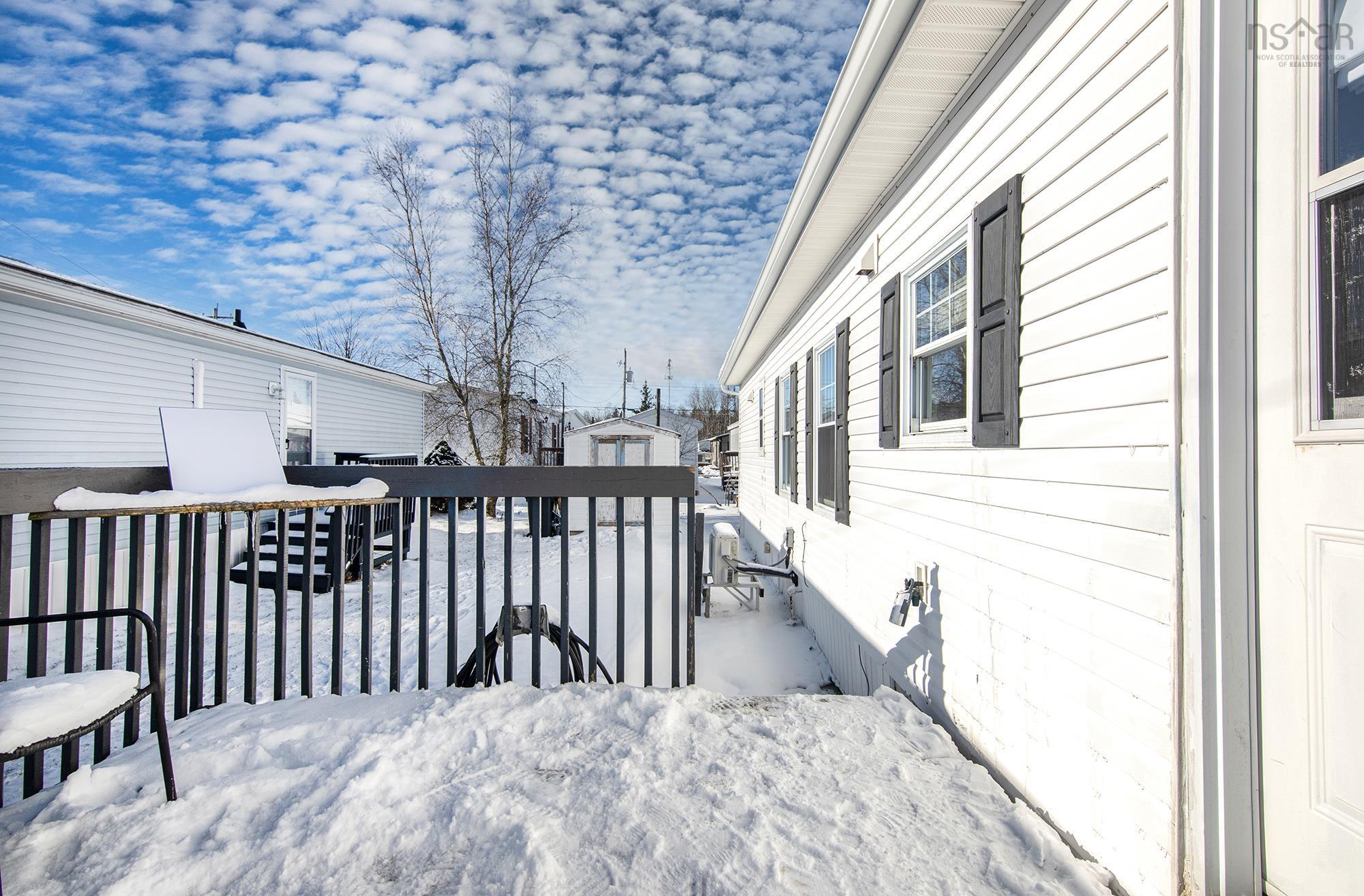 2 Cocoa Street, Dartmouth, NS (MLS 202529533)