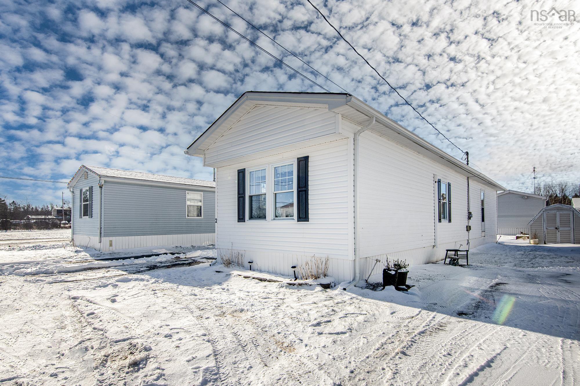 2 Cocoa Street, Dartmouth, NS (MLS 202529533)