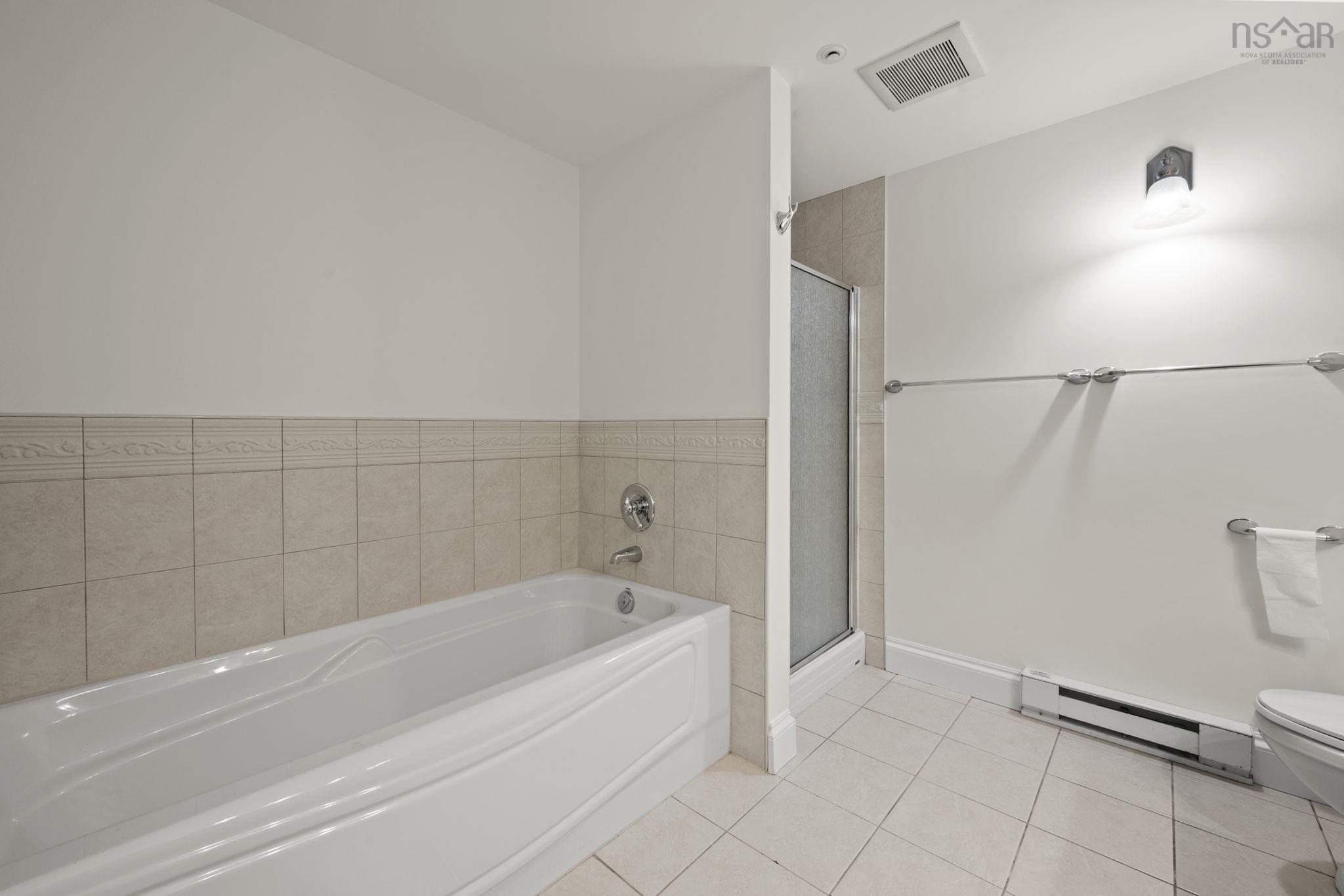 203 1540 Summer Street, Halifax, NS (MLS 202529540)