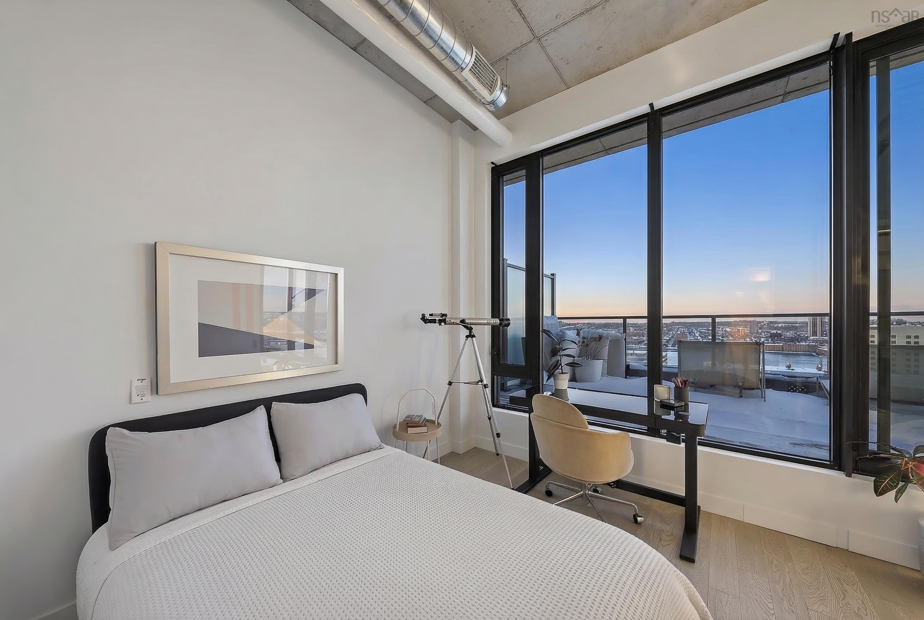 Ph1 5511 Bilby Street, Halifax Peninsula, NS (MLS 202529547)