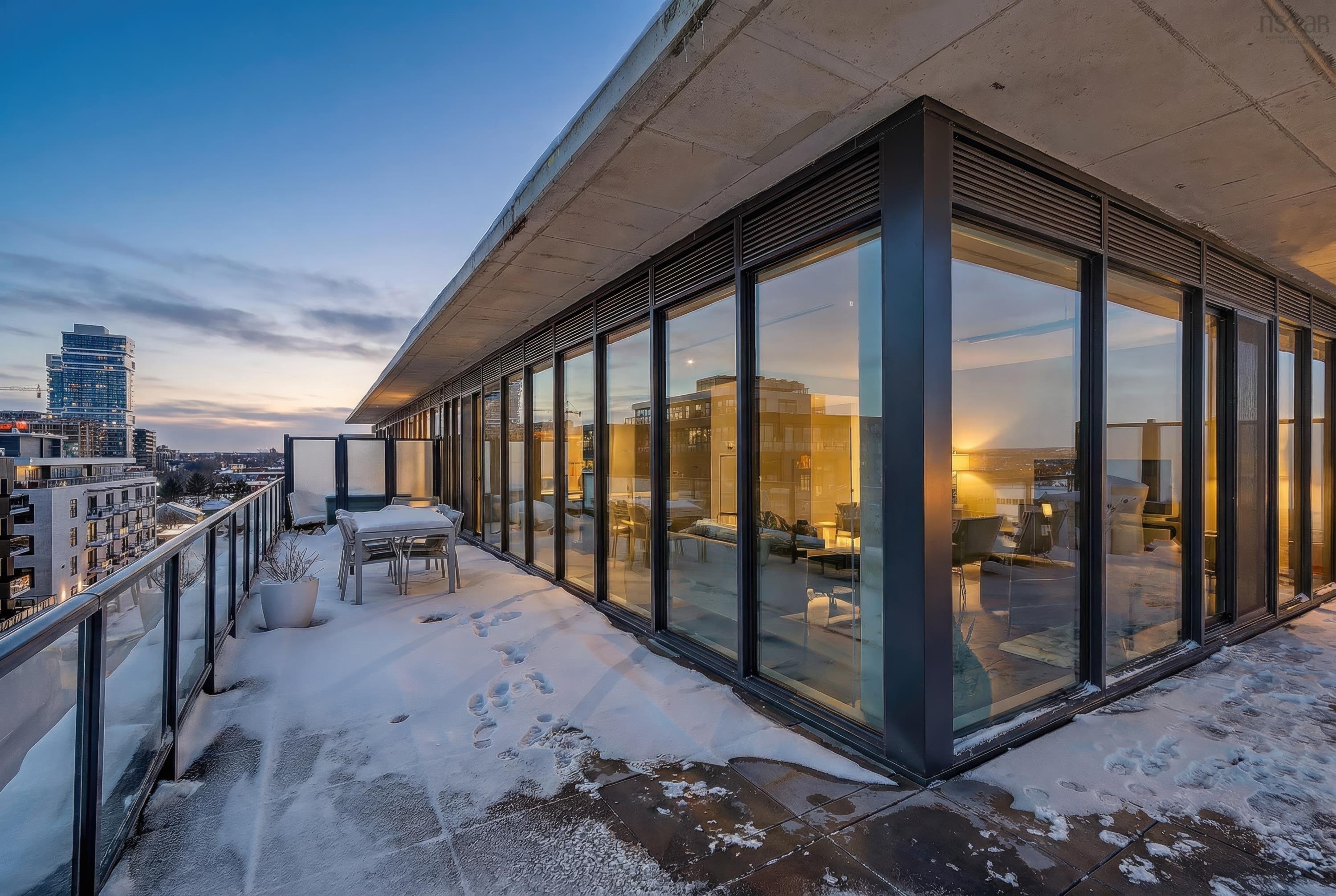 Ph1 5511 Bilby Street, Halifax Peninsula, NS (MLS 202529547)