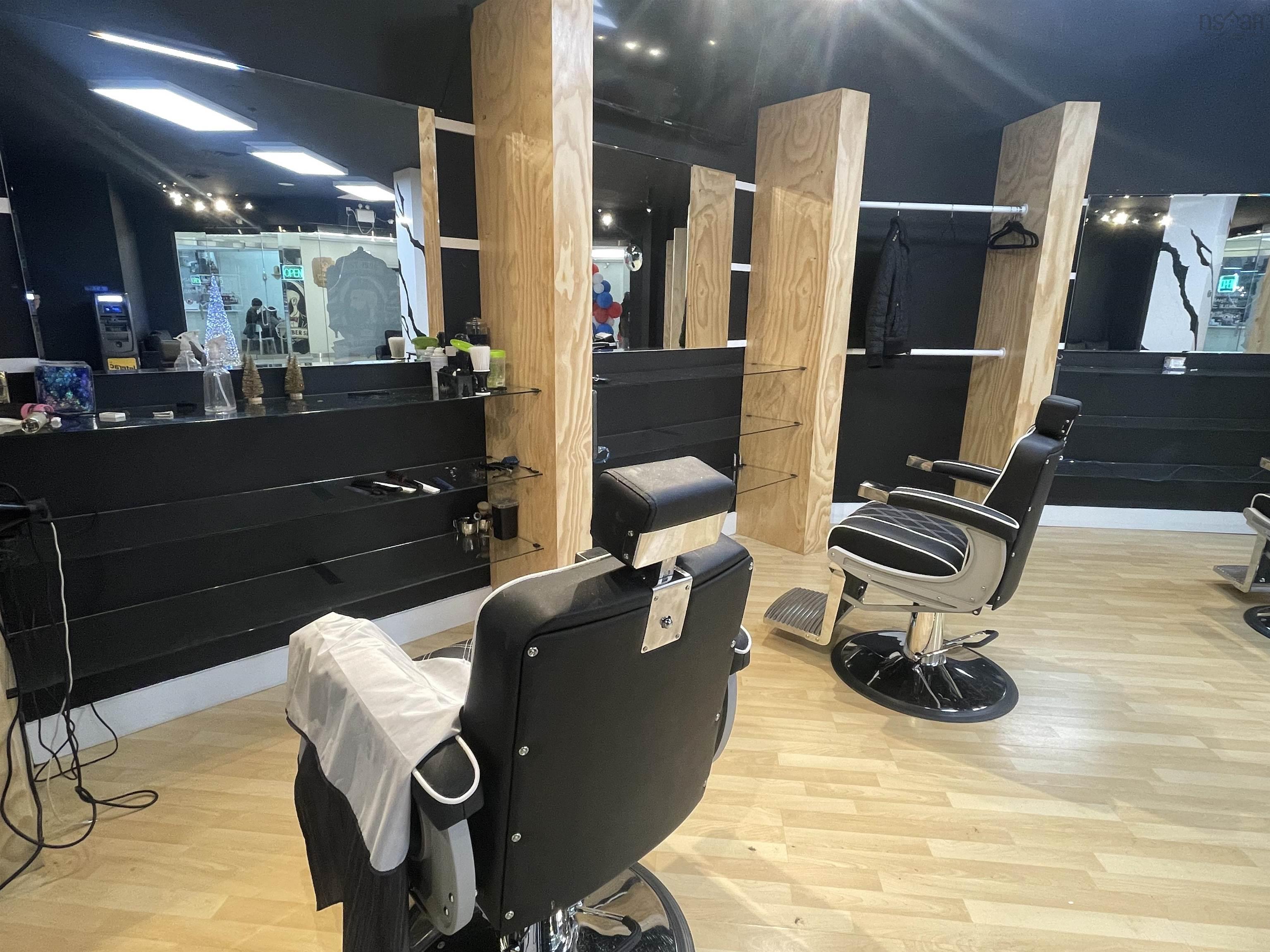 203 5640 Spring Garden Road, Halifax, NS (MLS 202529557)