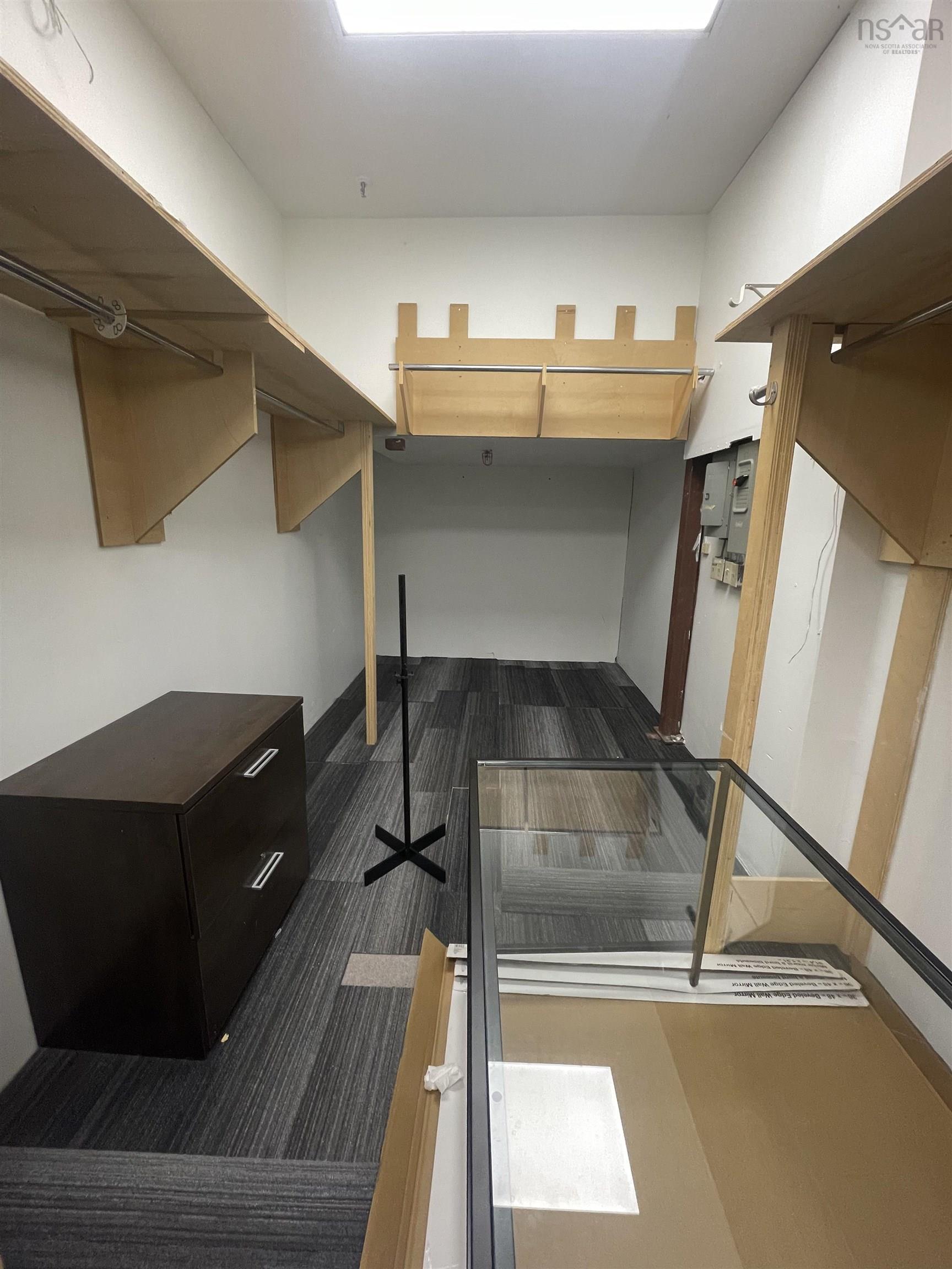 203 5640 Spring Garden Road, Halifax, NS (MLS 202529557)