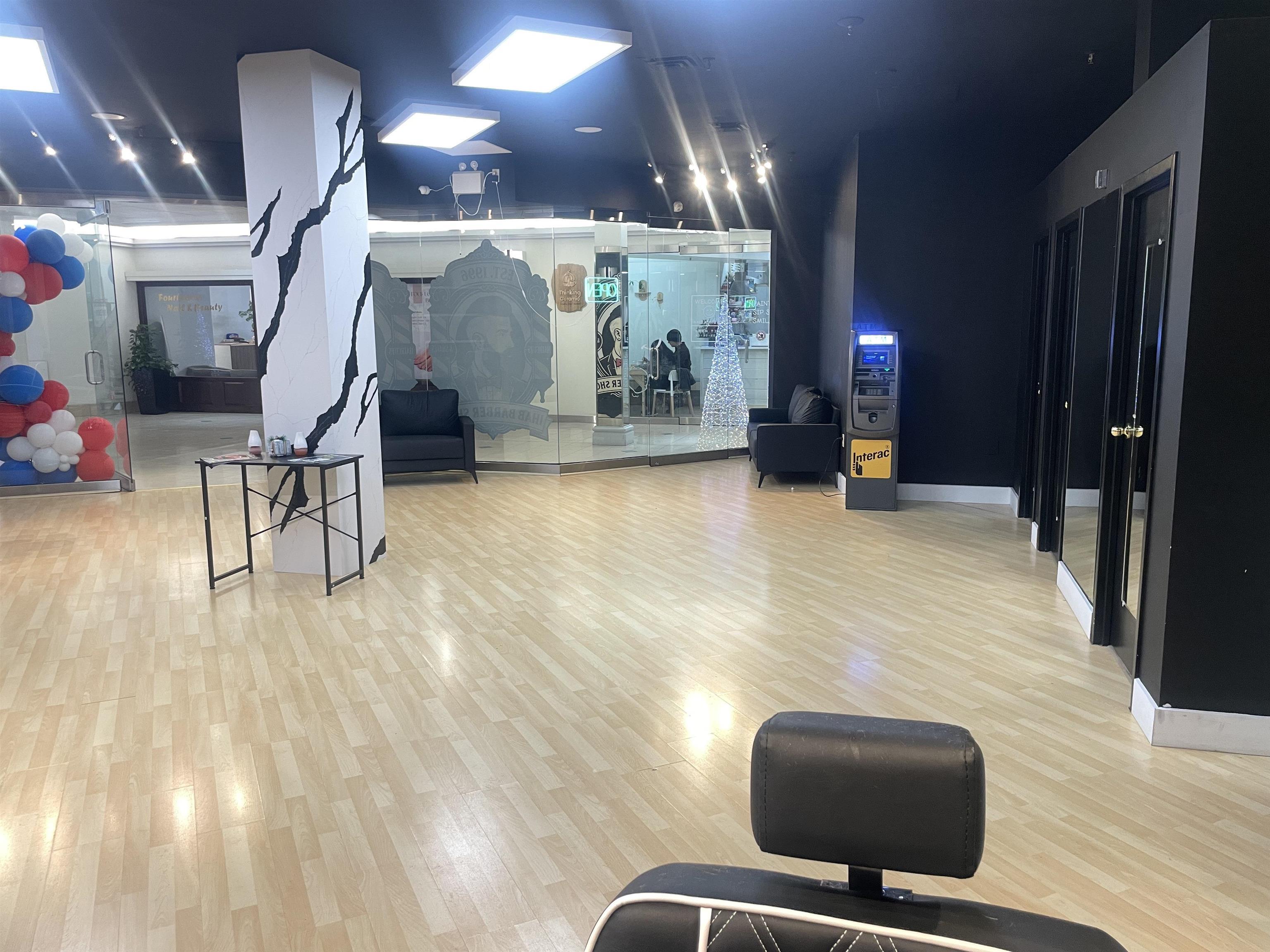 203 5640 Spring Garden Road, Halifax, NS (MLS 202529557)