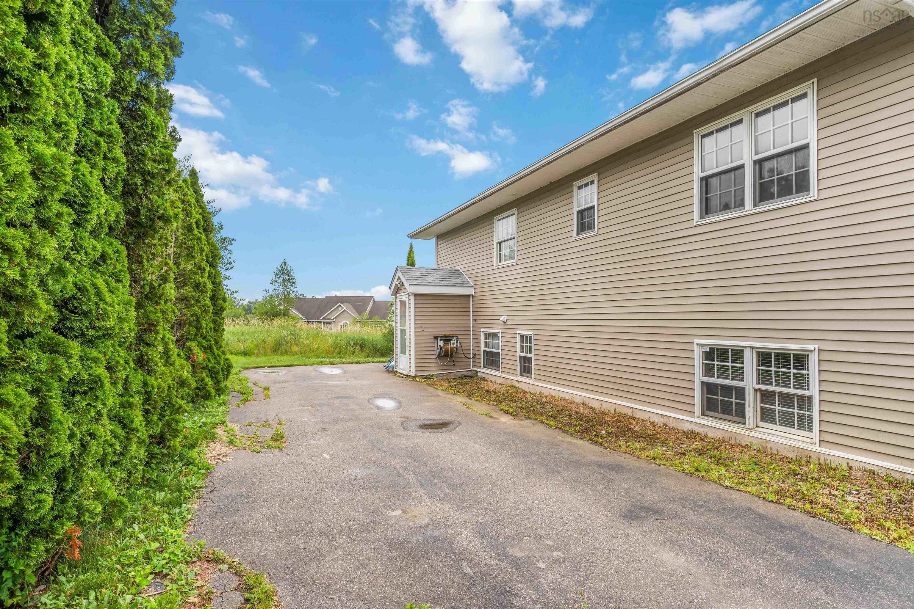 $499,000.00: 92 Apple Tree Lane, Kentville