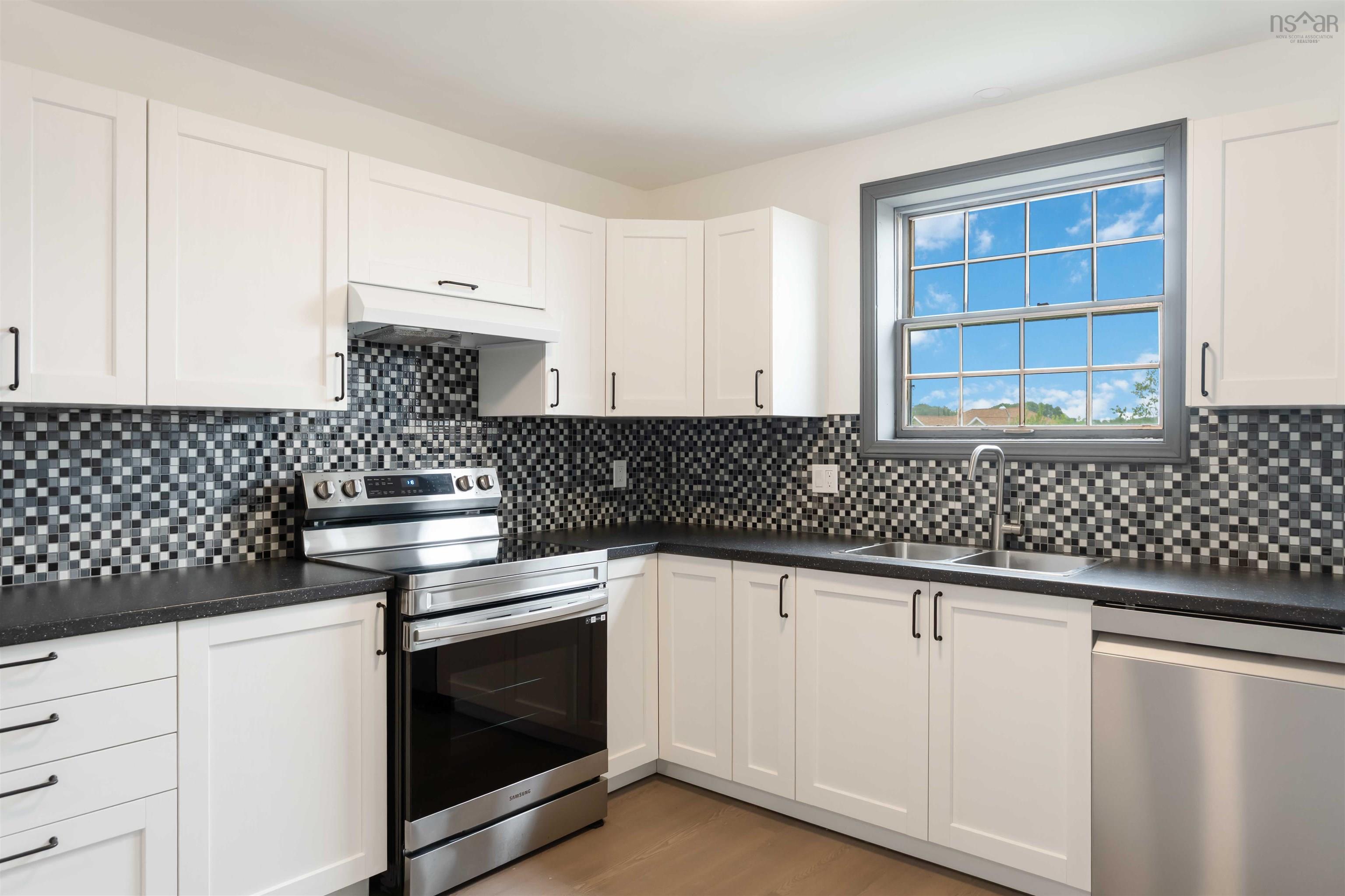 $499,000.00: 92 Apple Tree Lane, Kentville