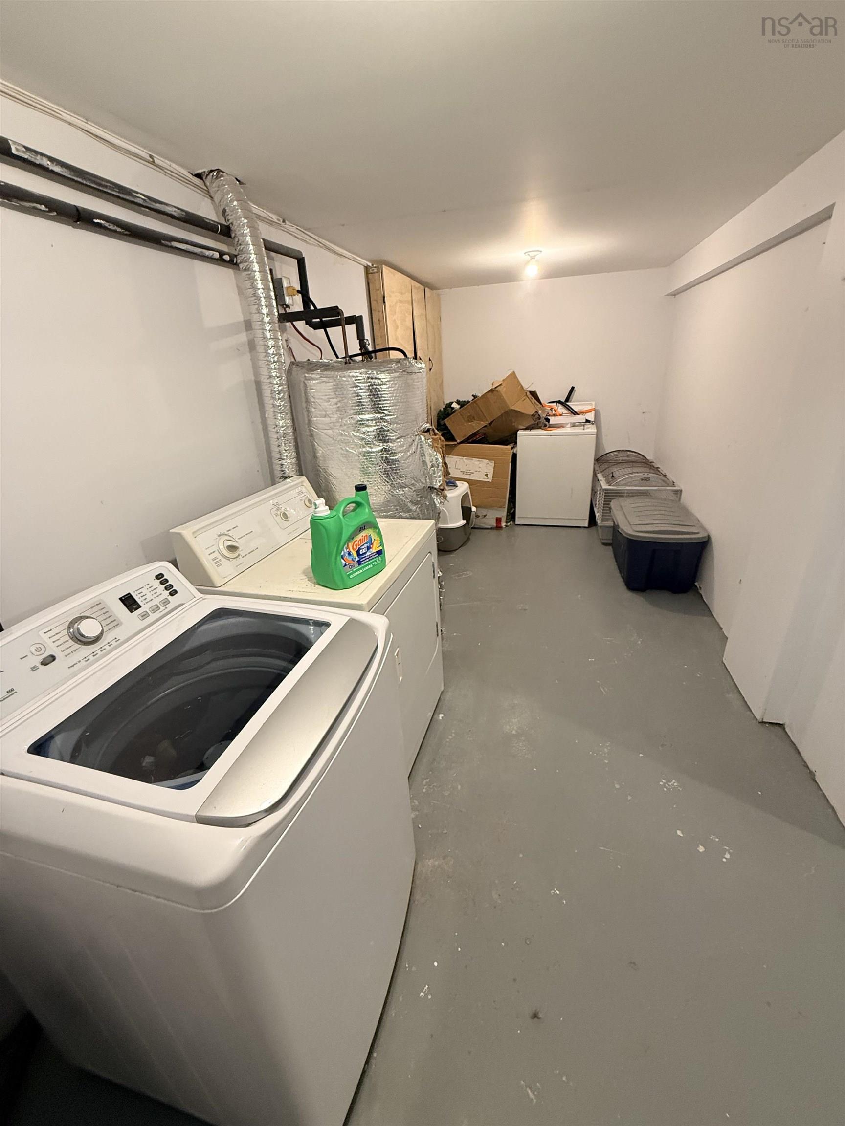 $320,000.00: 87 Murphy Road, Westmount