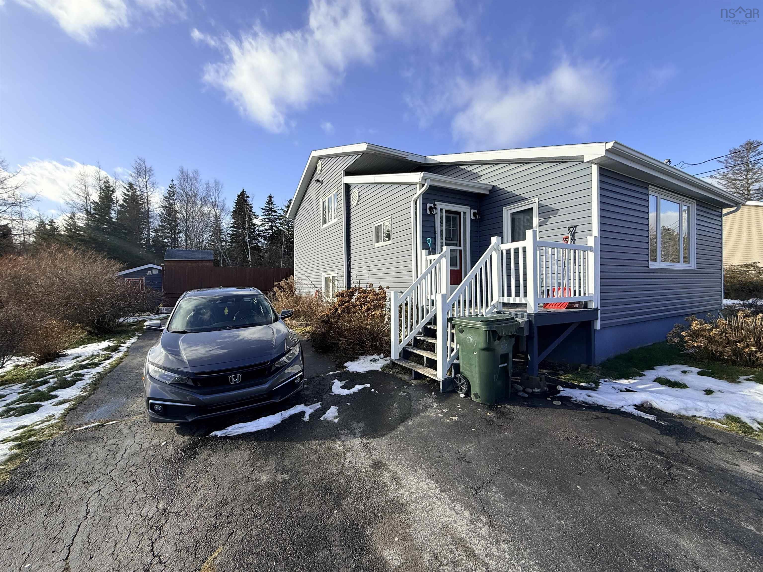 $320,000.00: 87 Murphy Road, Westmount