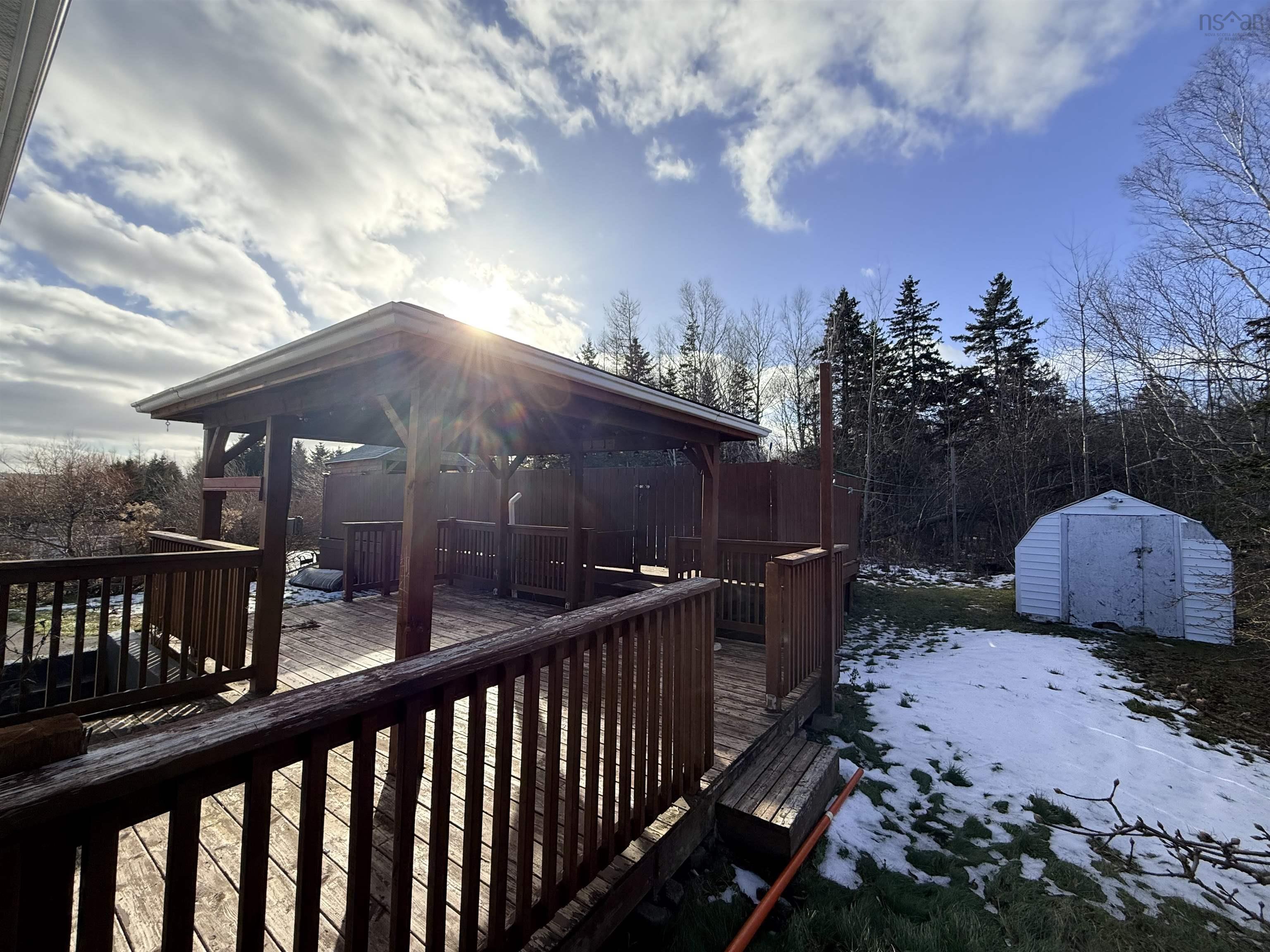 $320,000.00: 87 Murphy Road, Westmount