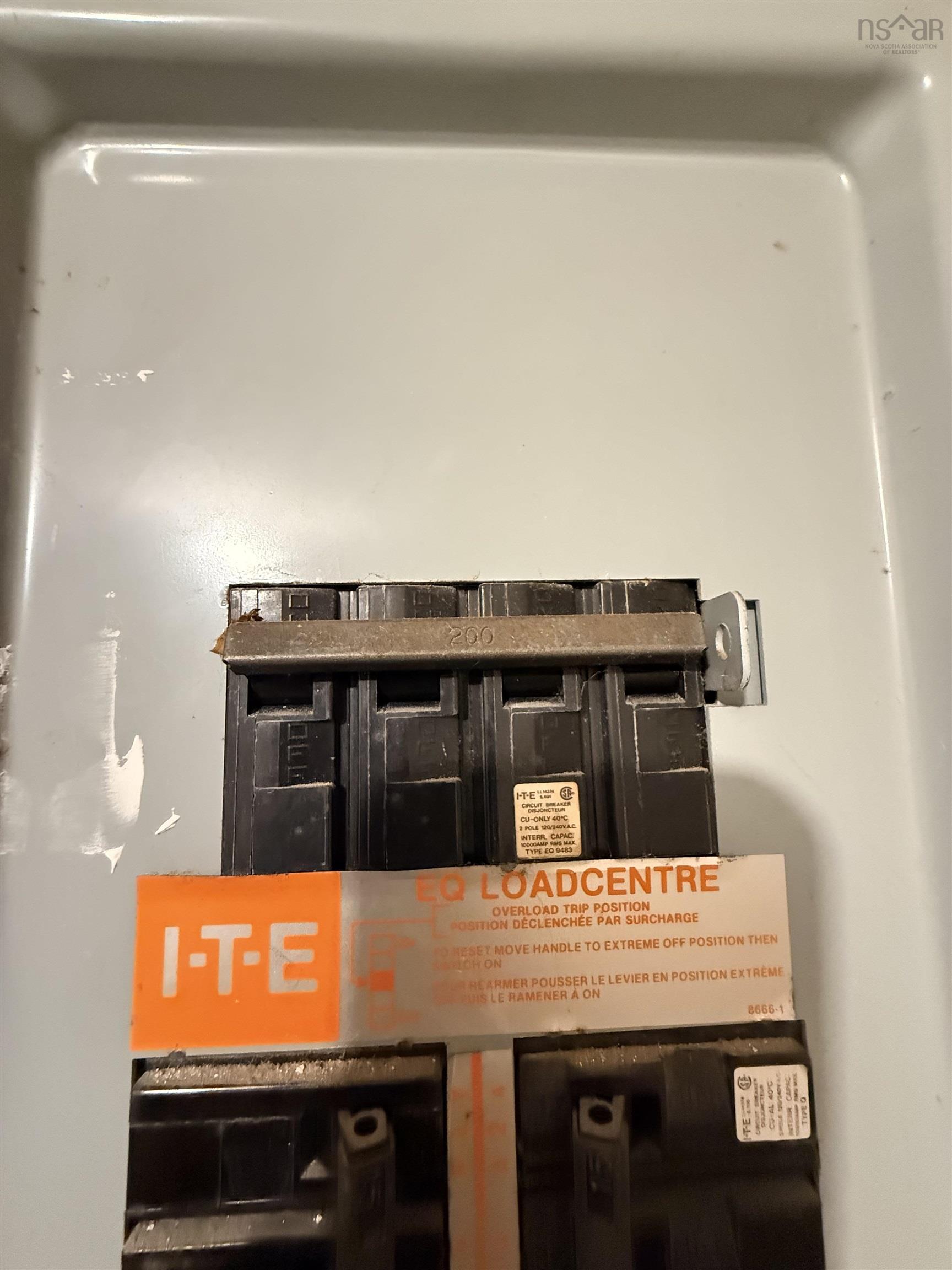 $320,000.00: 87 Murphy Road, Westmount