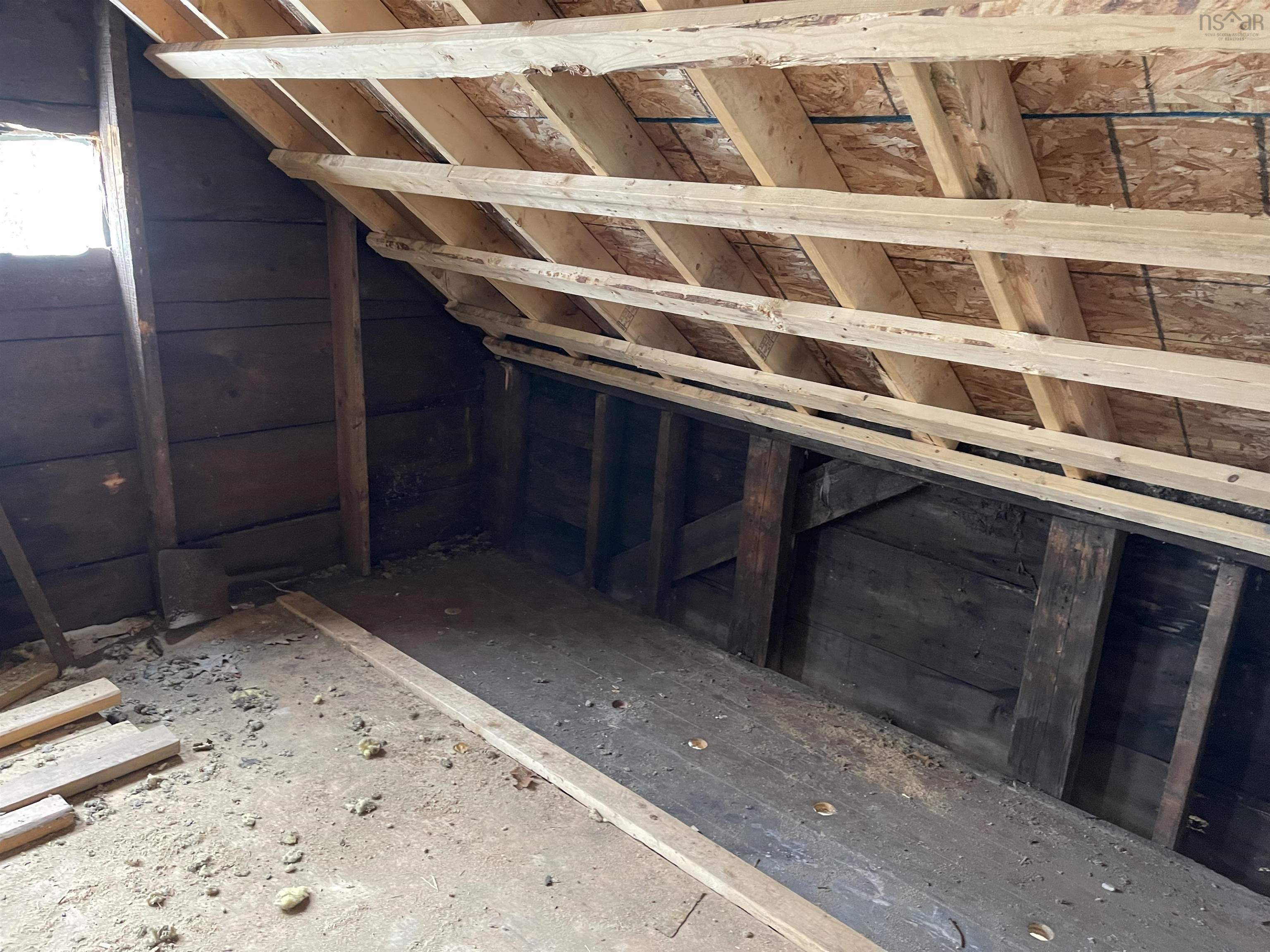 $79,900.00: 323 South Foord Street, Stellarton