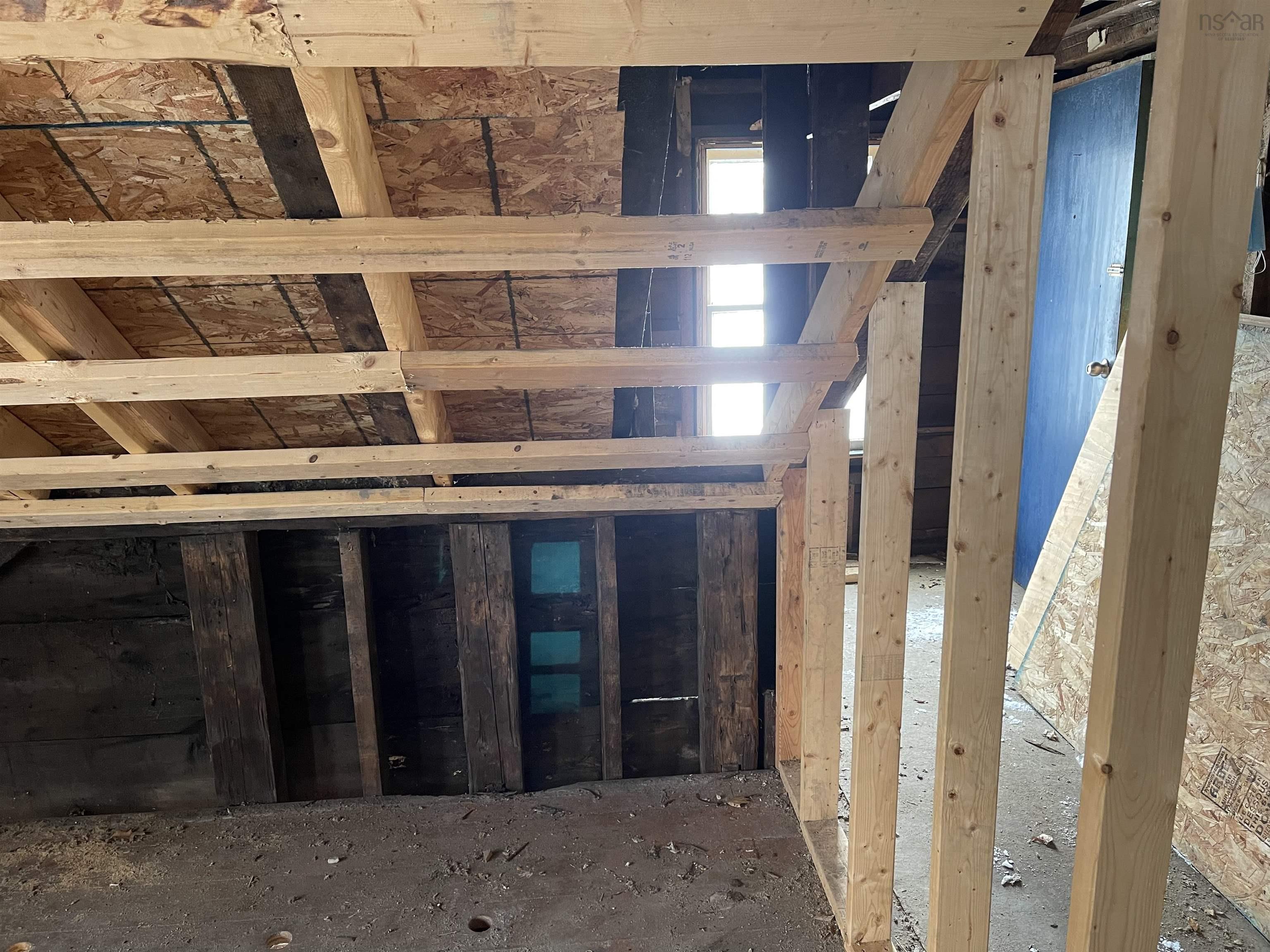 $79,900.00: 323 South Foord Street, Stellarton