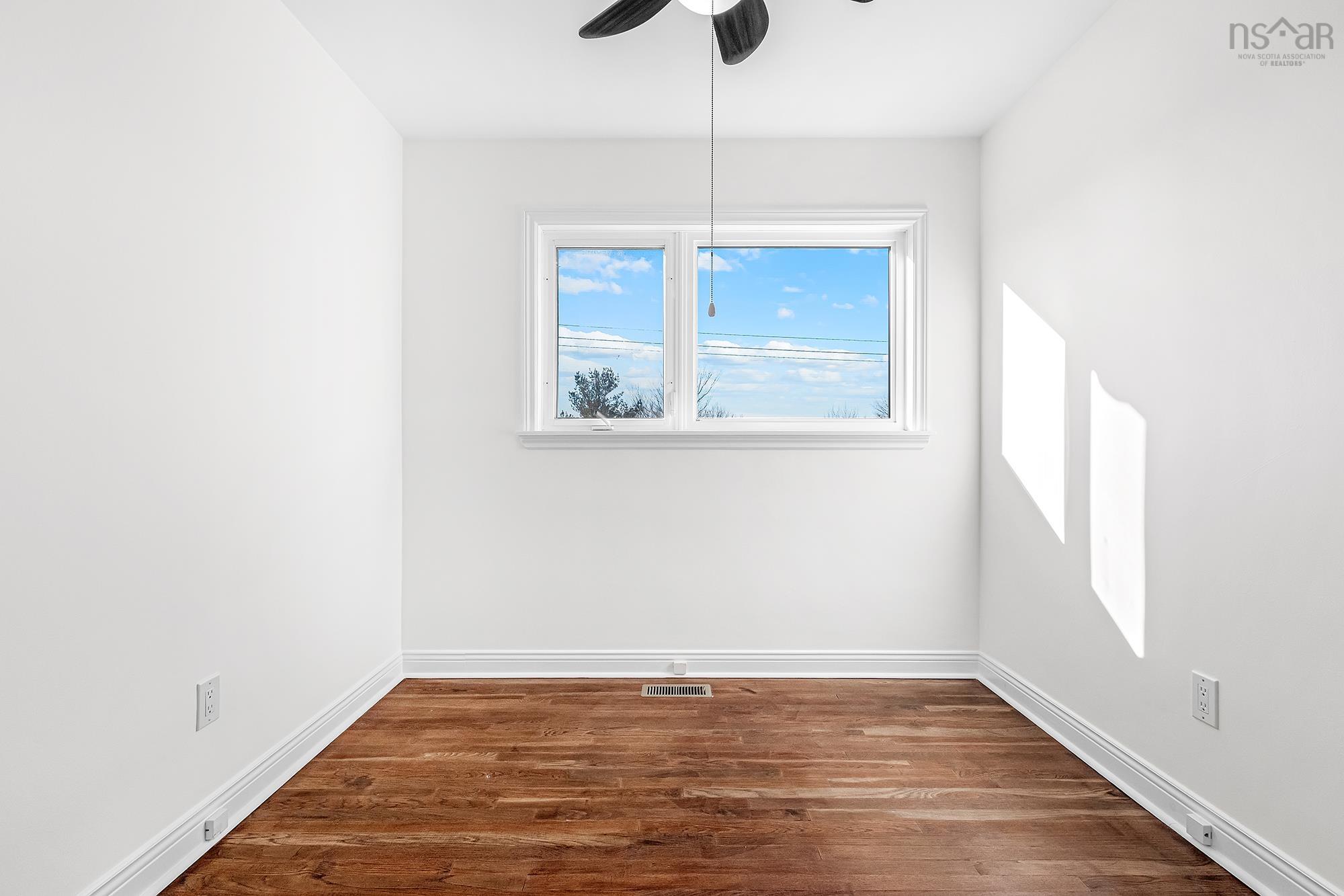 $584,900.00: 55 Helene Avenue, Dartmouth