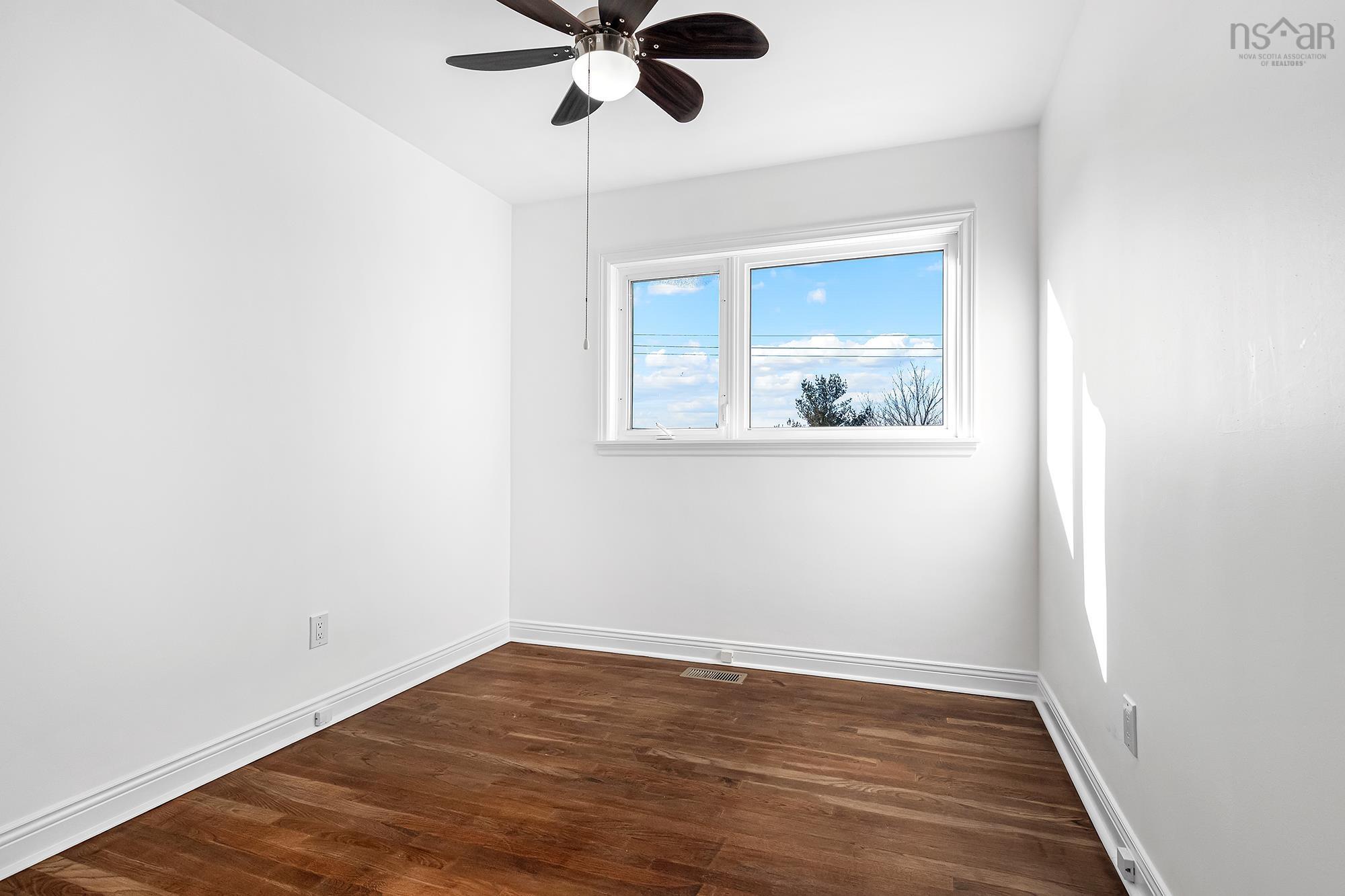 $584,900.00: 55 Helene Avenue, Dartmouth