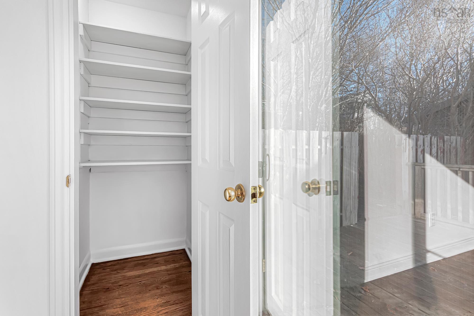 $584,900.00: 55 Helene Avenue, Dartmouth